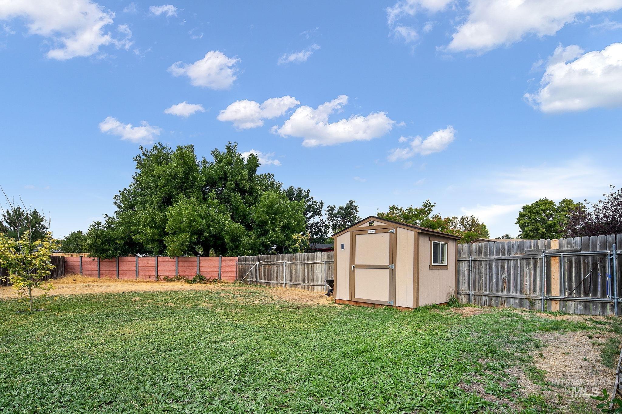 11469 W Hanks St Property Photo 31