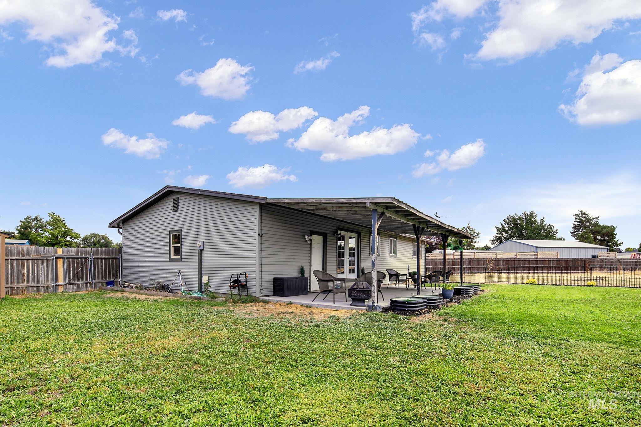 11469 W Hanks St Property Photo 32