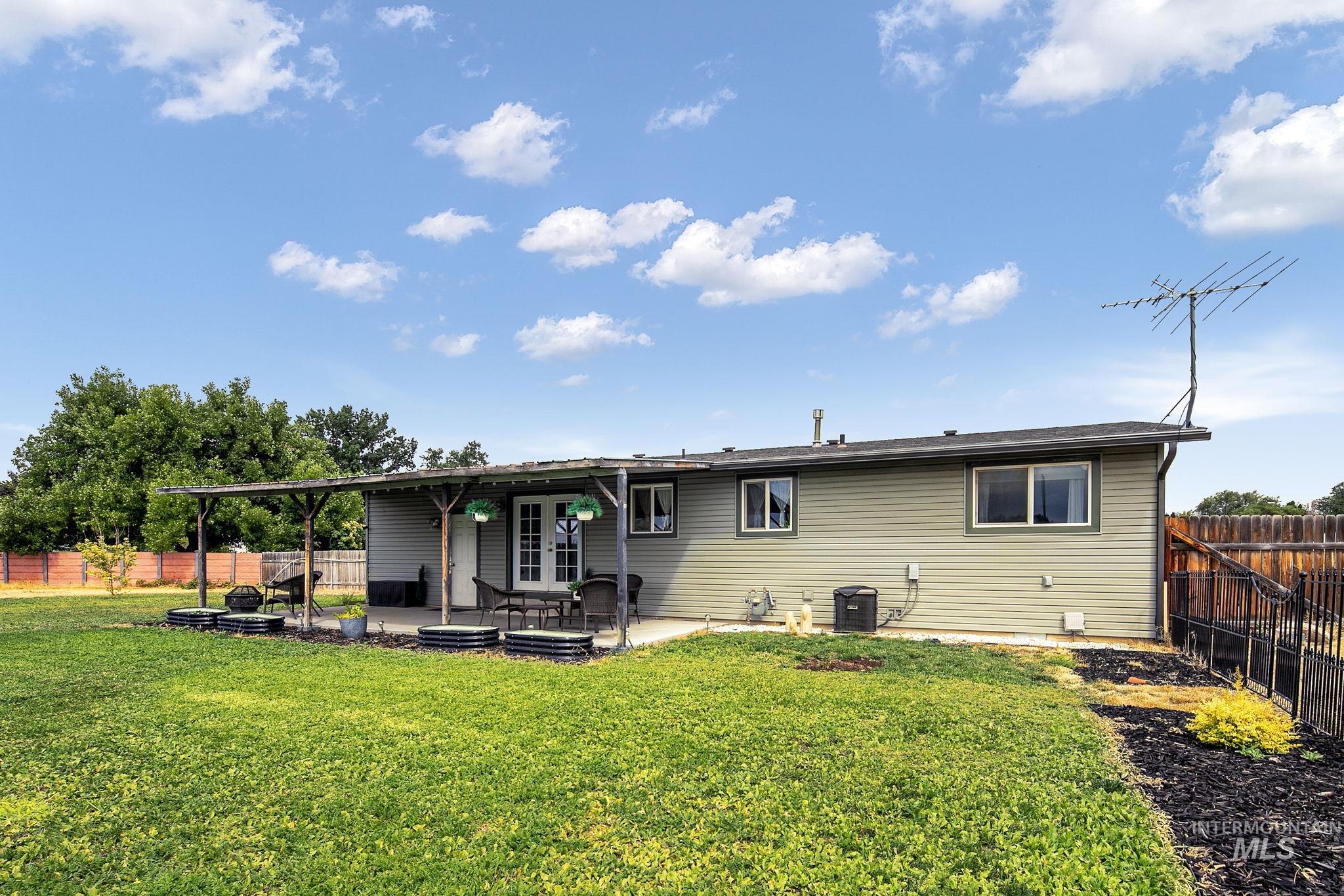 11469 W Hanks St Property Photo 34