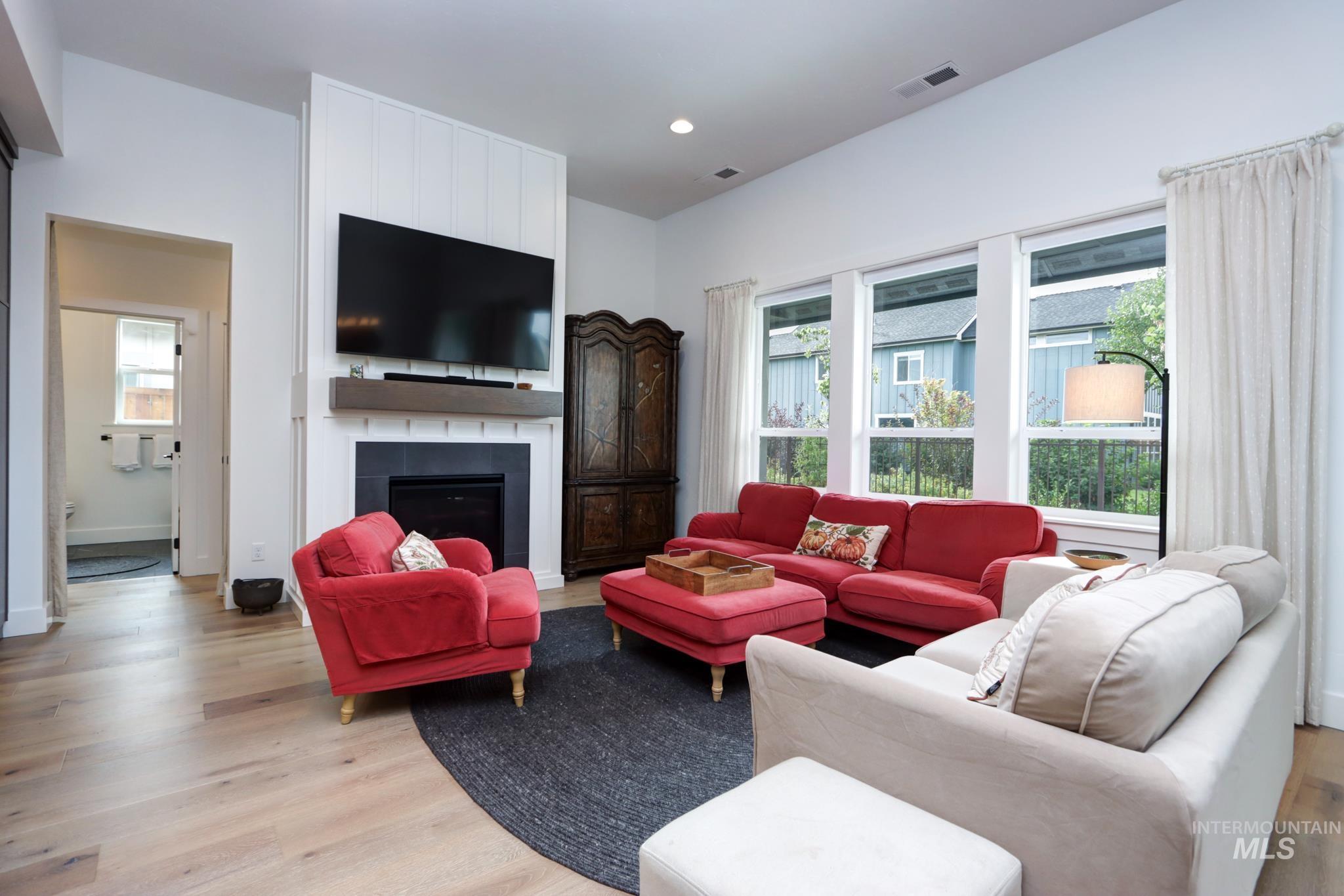 8361 W Meltwater Ln Property Photo 11