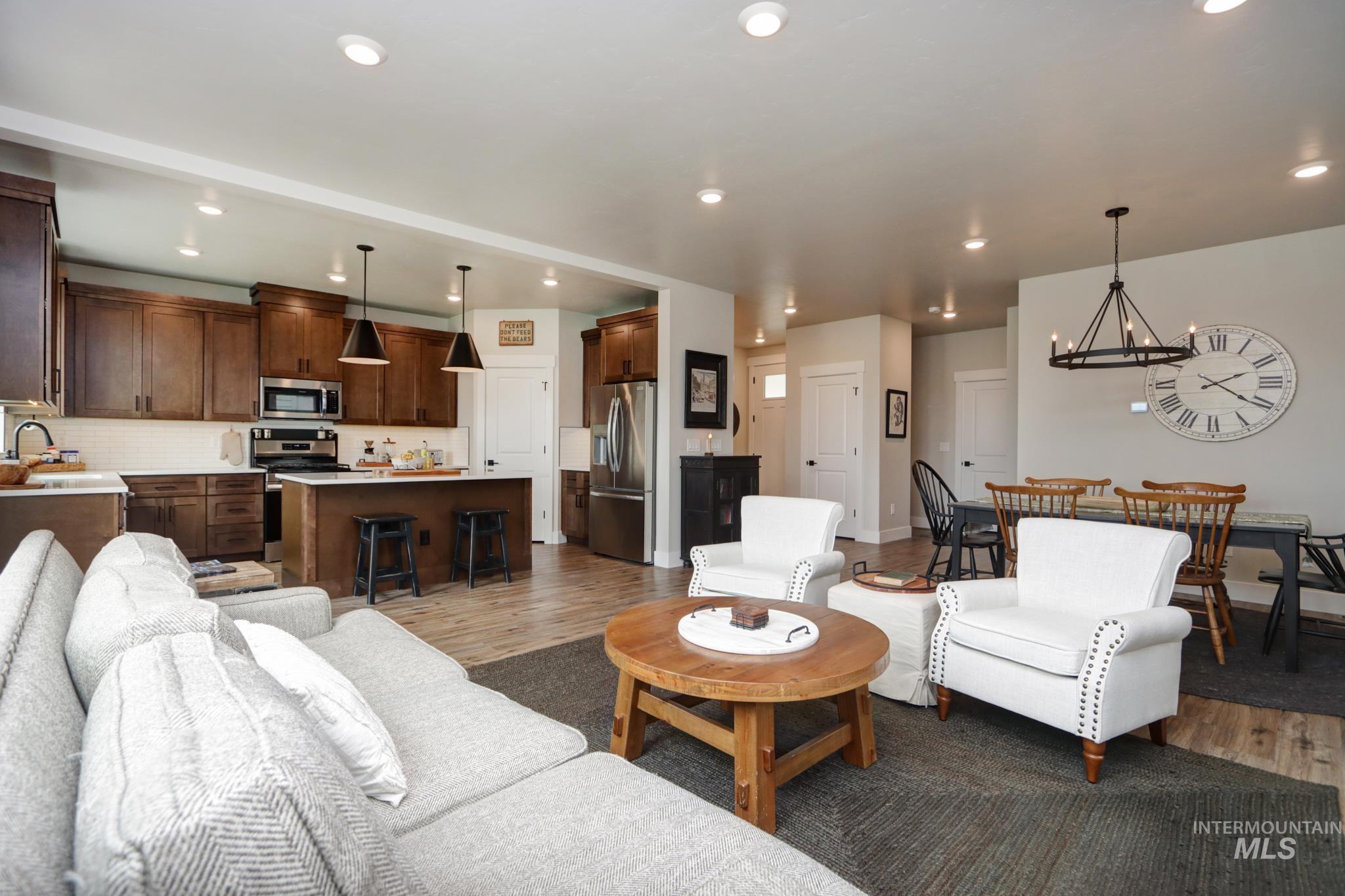 12615 W Rosetta Dr Property Photo 13