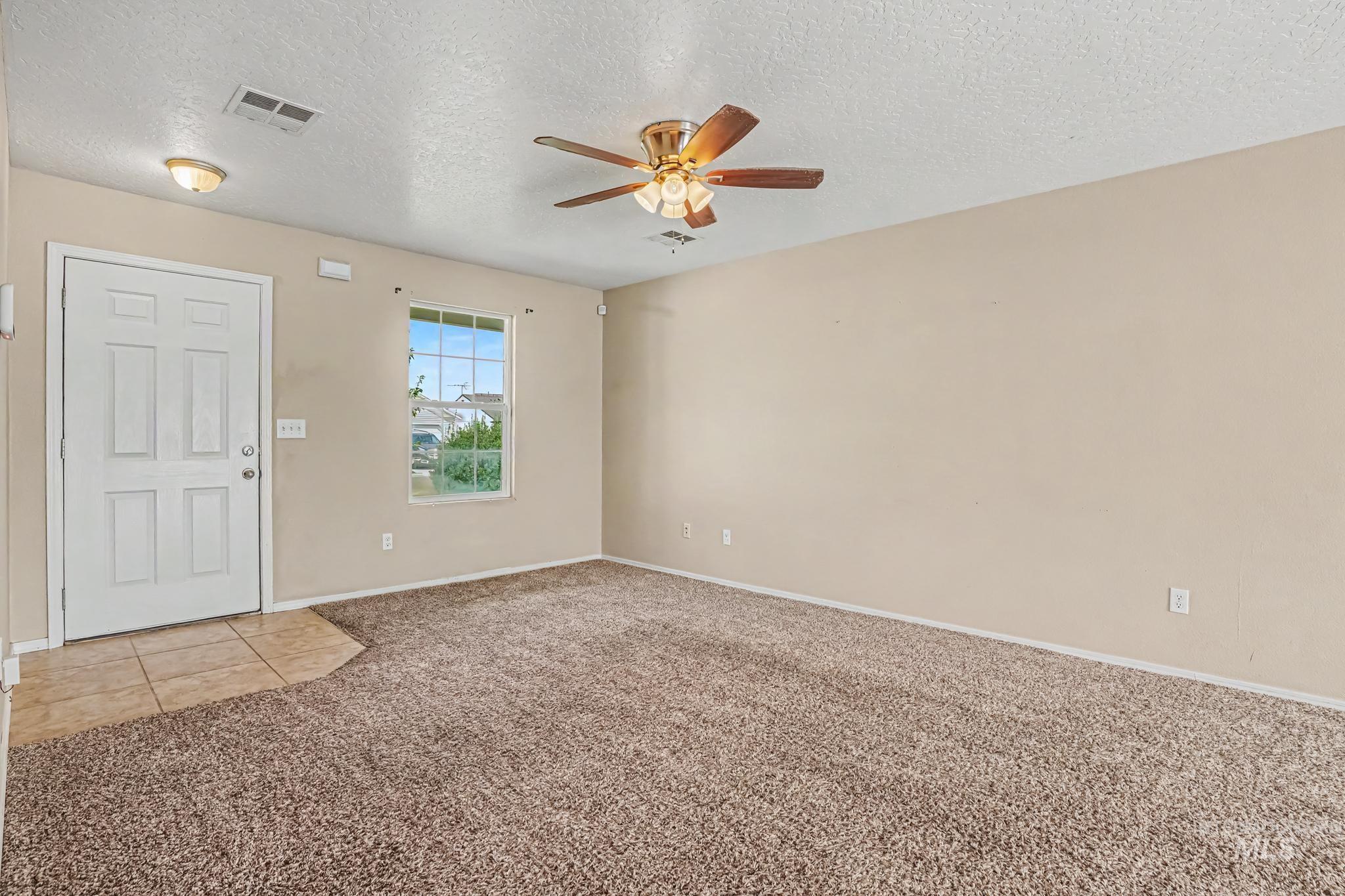 3004 Stone Creek St Property Photo 7