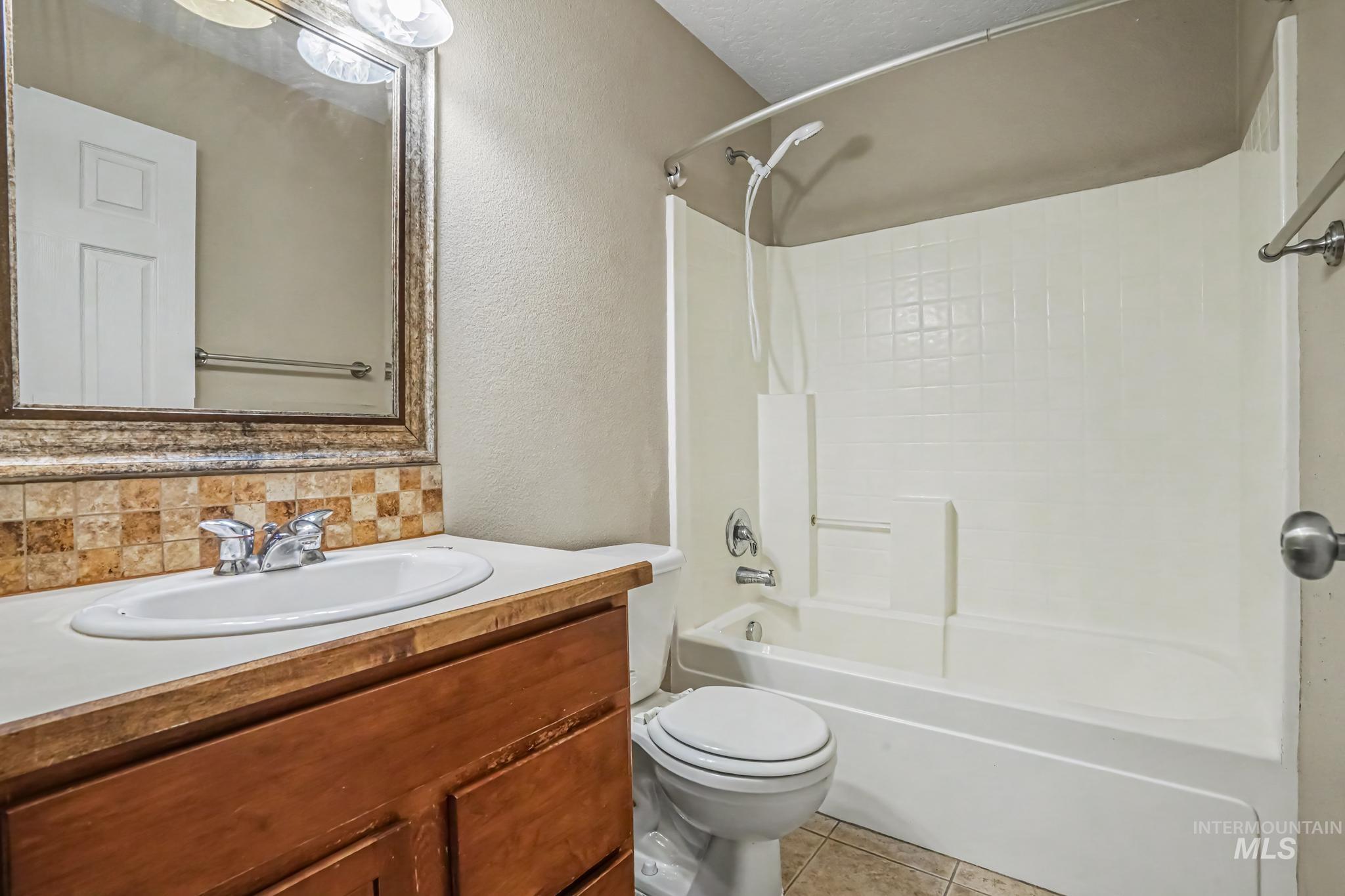 3004 Stone Creek St Property Photo 21
