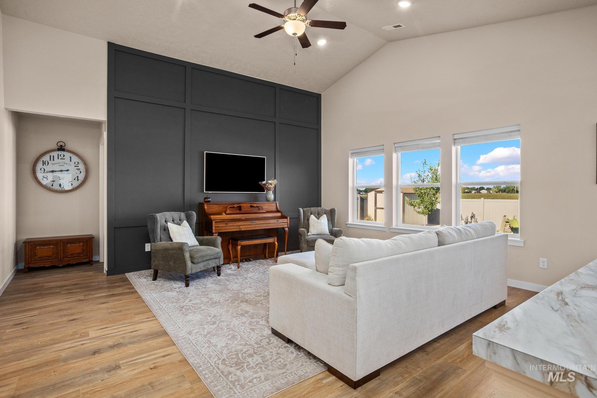 15852 N Freestone Way Property Photo 6