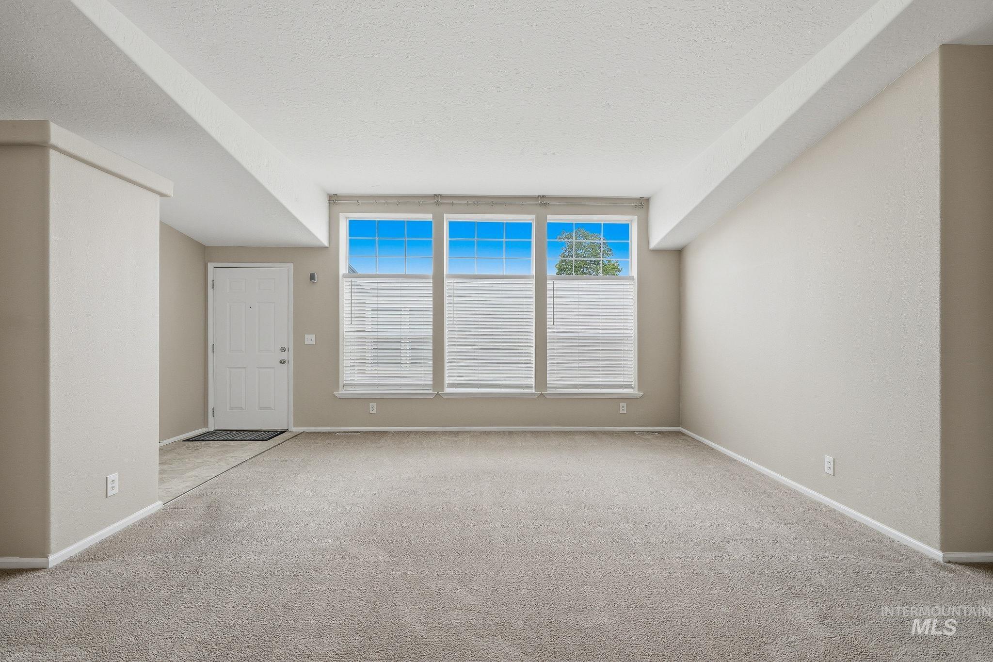 7944 W Manassas Lane Property Photo 11