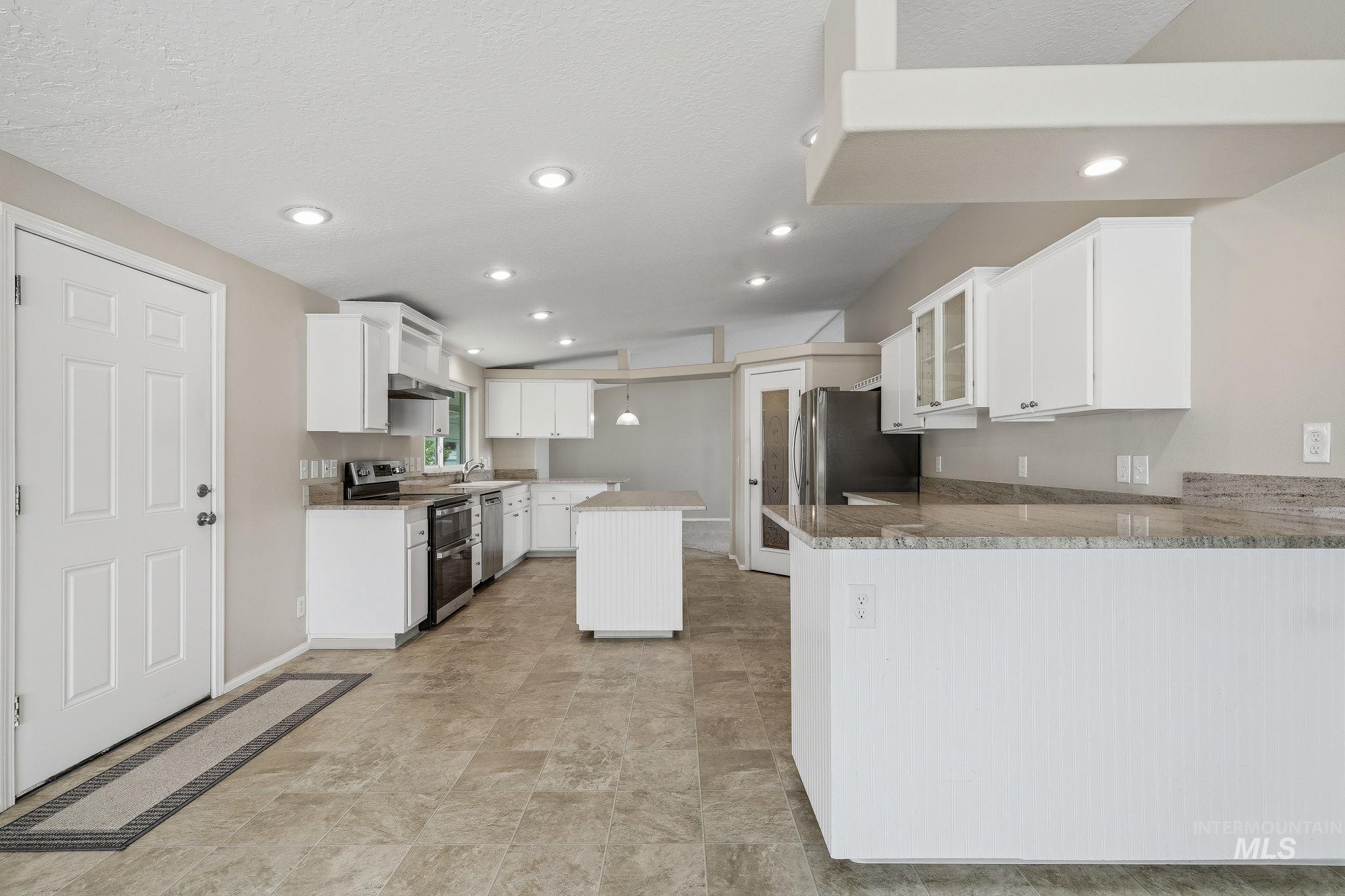 7944 W Manassas Lane Property Photo 14