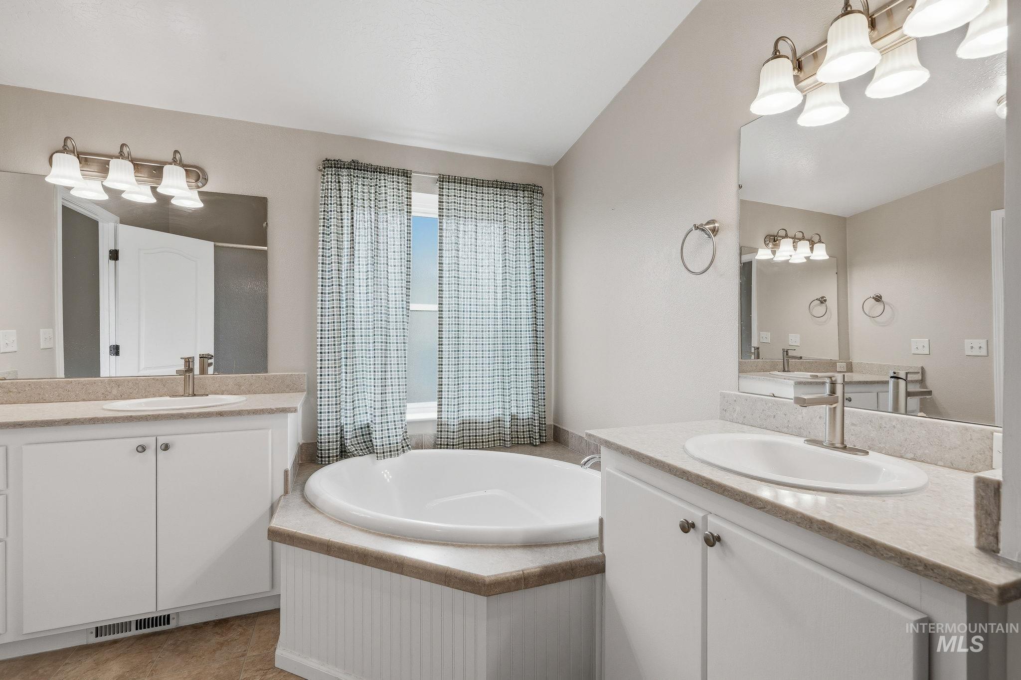 7944 W Manassas Lane Property Photo 37