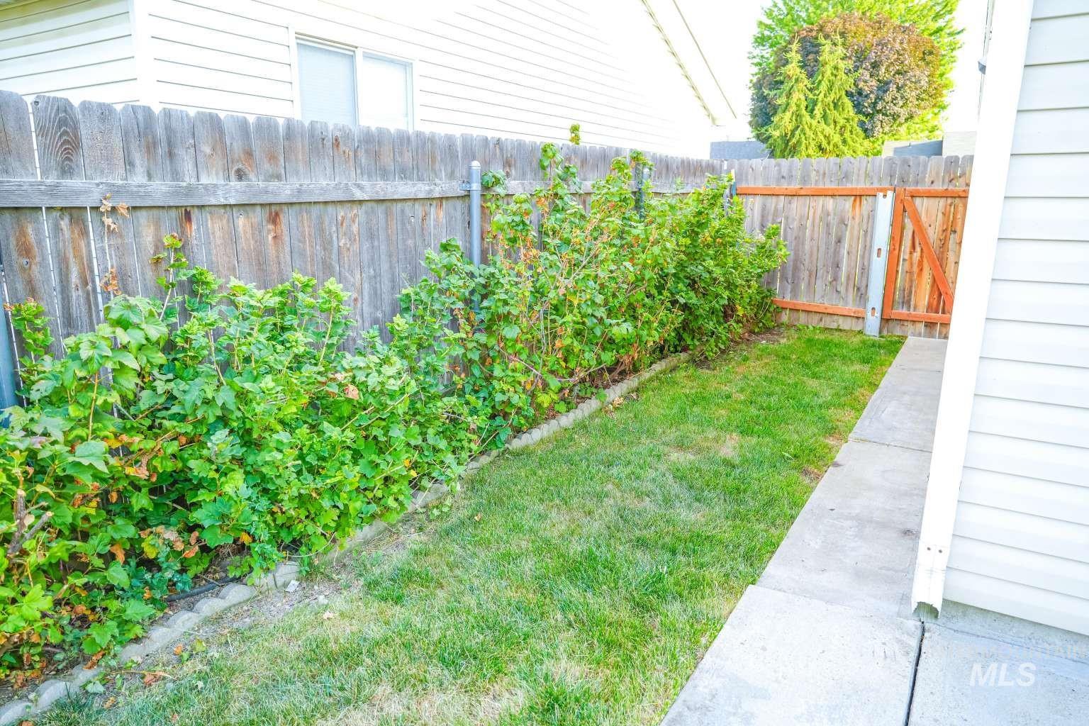972 W Broadway Ave Property Photo 34