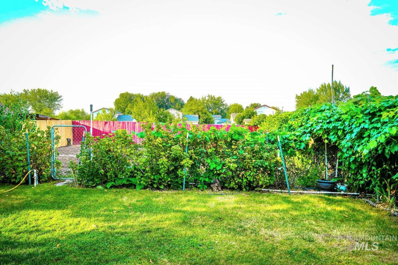 972 W Broadway Ave Property Photo 35