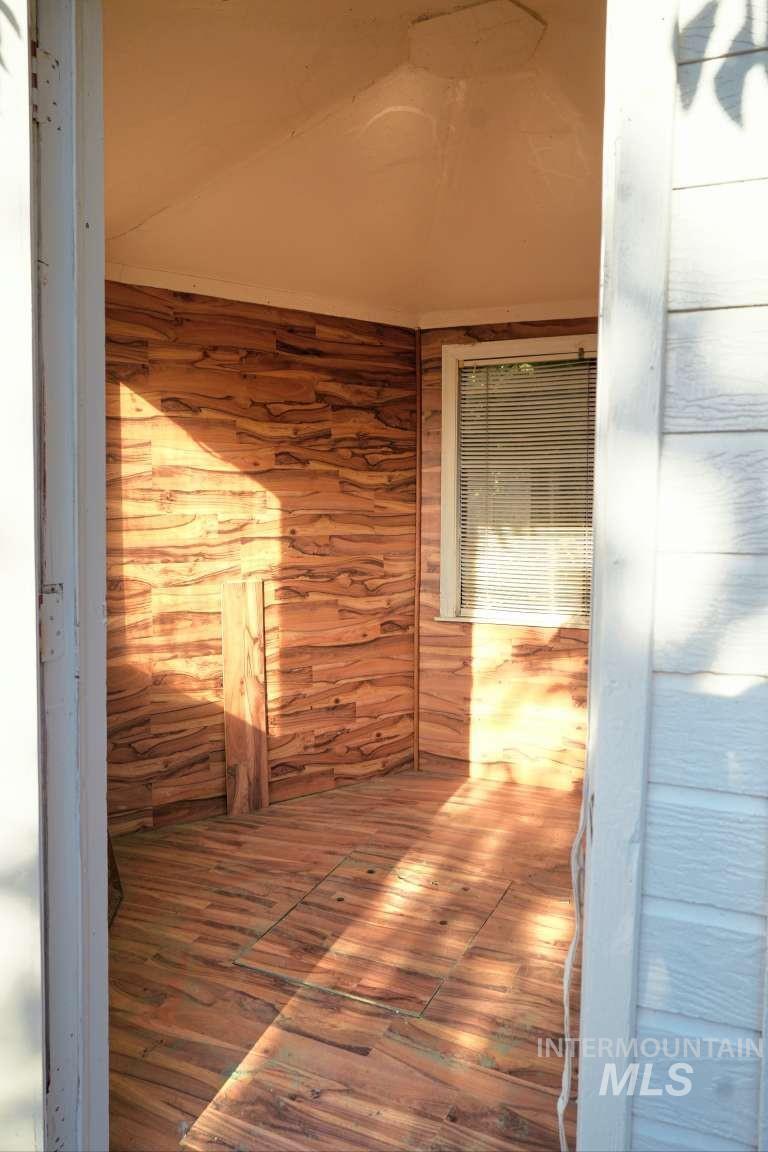 972 W Broadway Ave Property Photo 39
