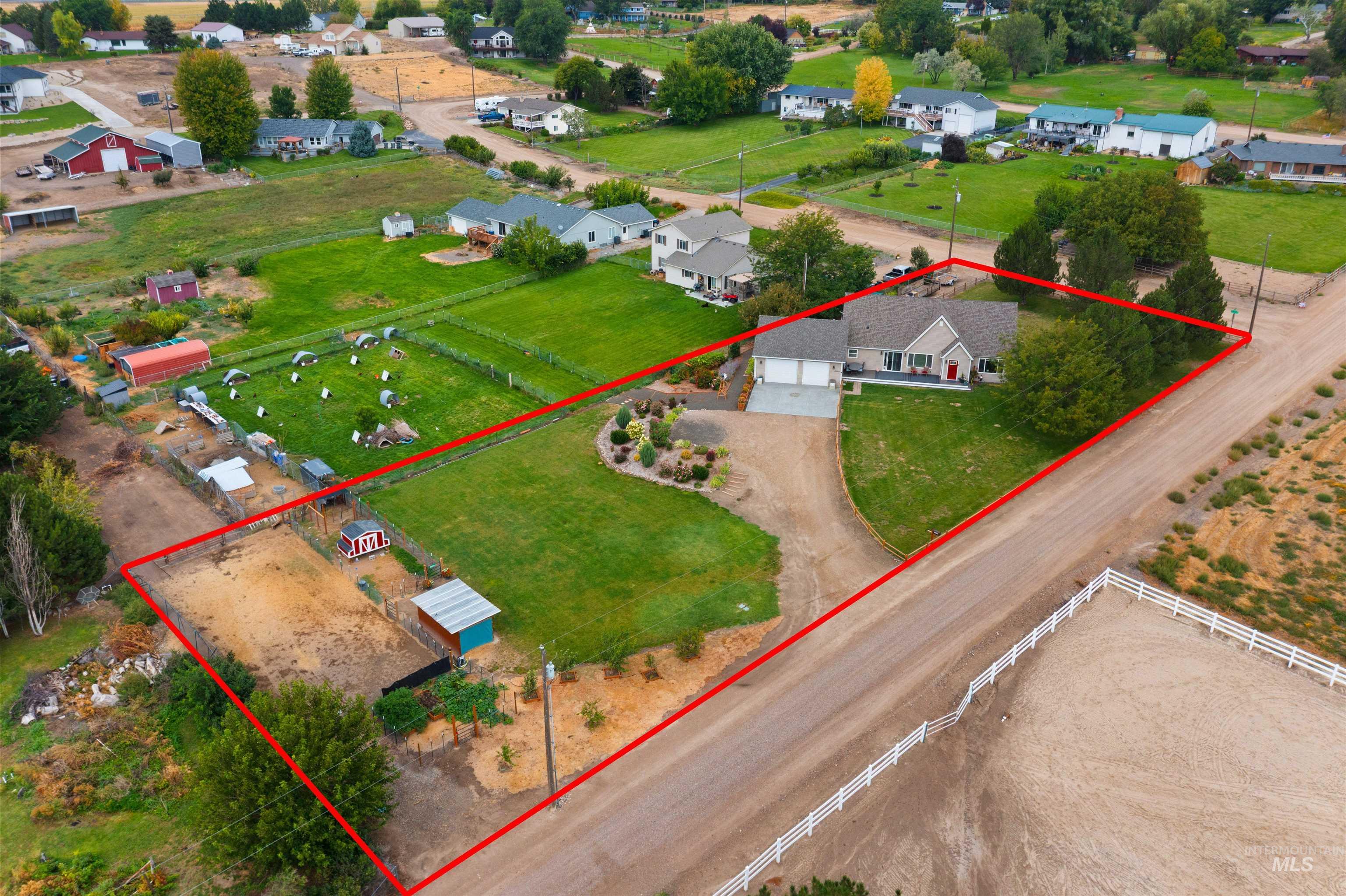 16085 Charleston Dr. Property Photo 7