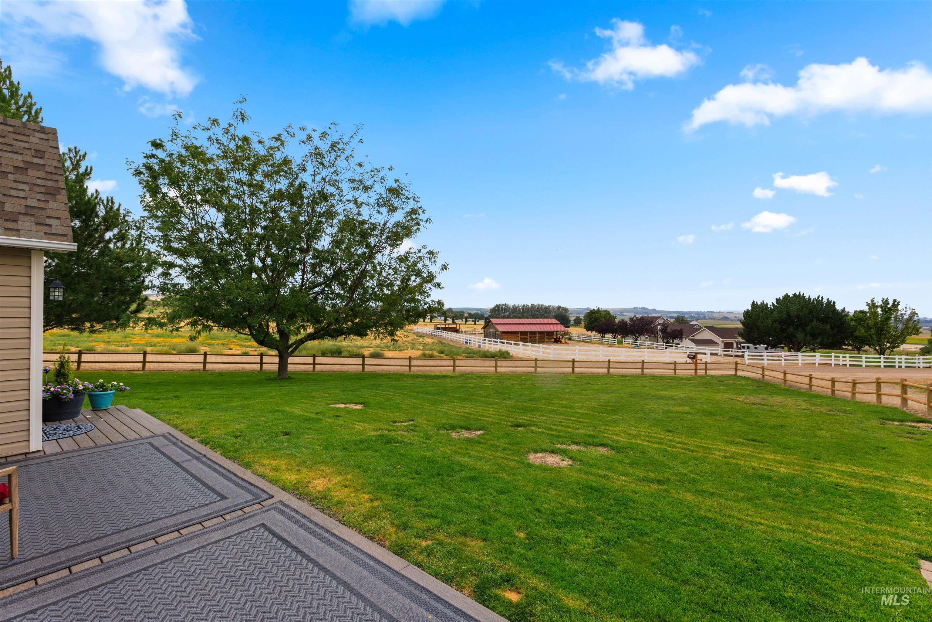 16085 Charleston Dr. Property Photo 42