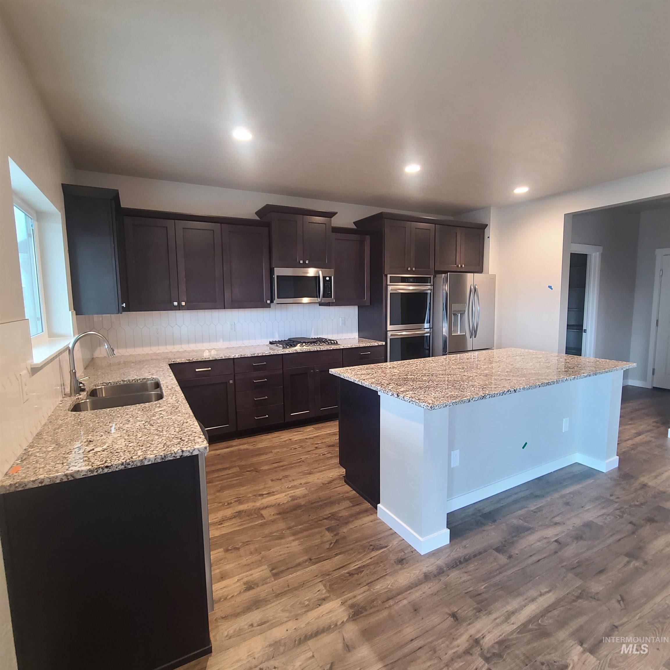 3511 W Caddisfly St. Property Photo 2