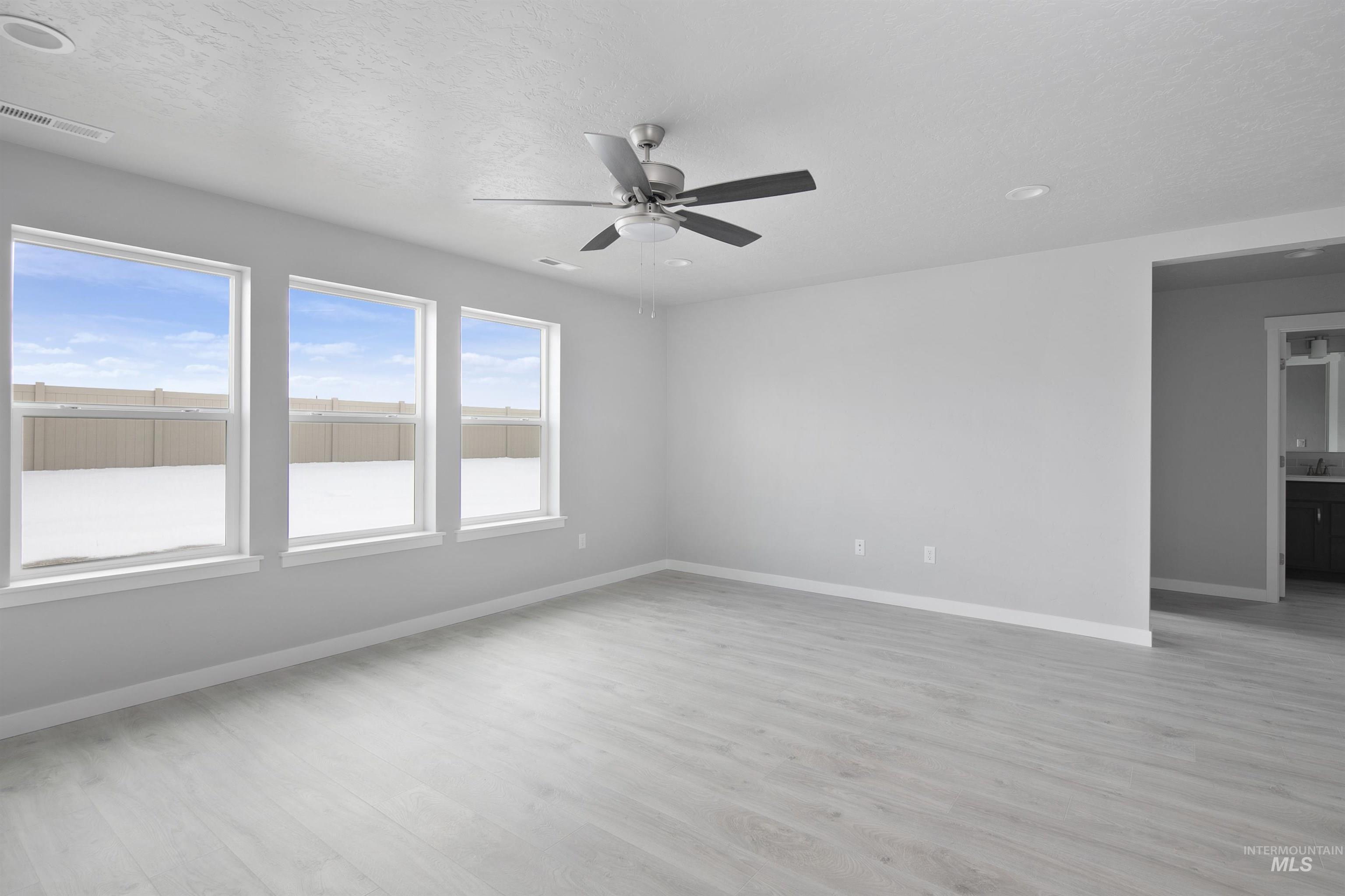 9471 S Geothermal Ave. Property Photo 5