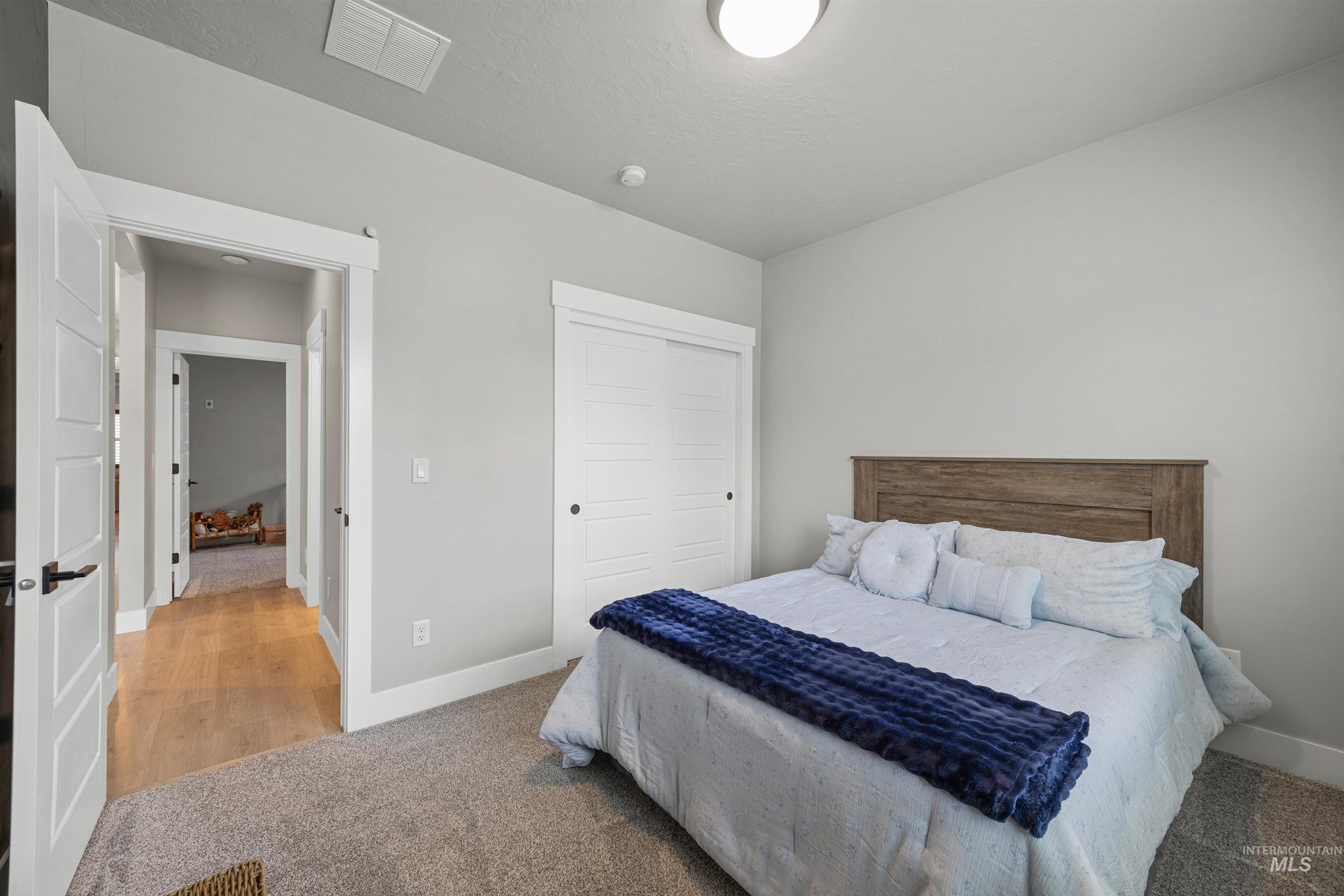 2981 E Diorite St Property Photo 29