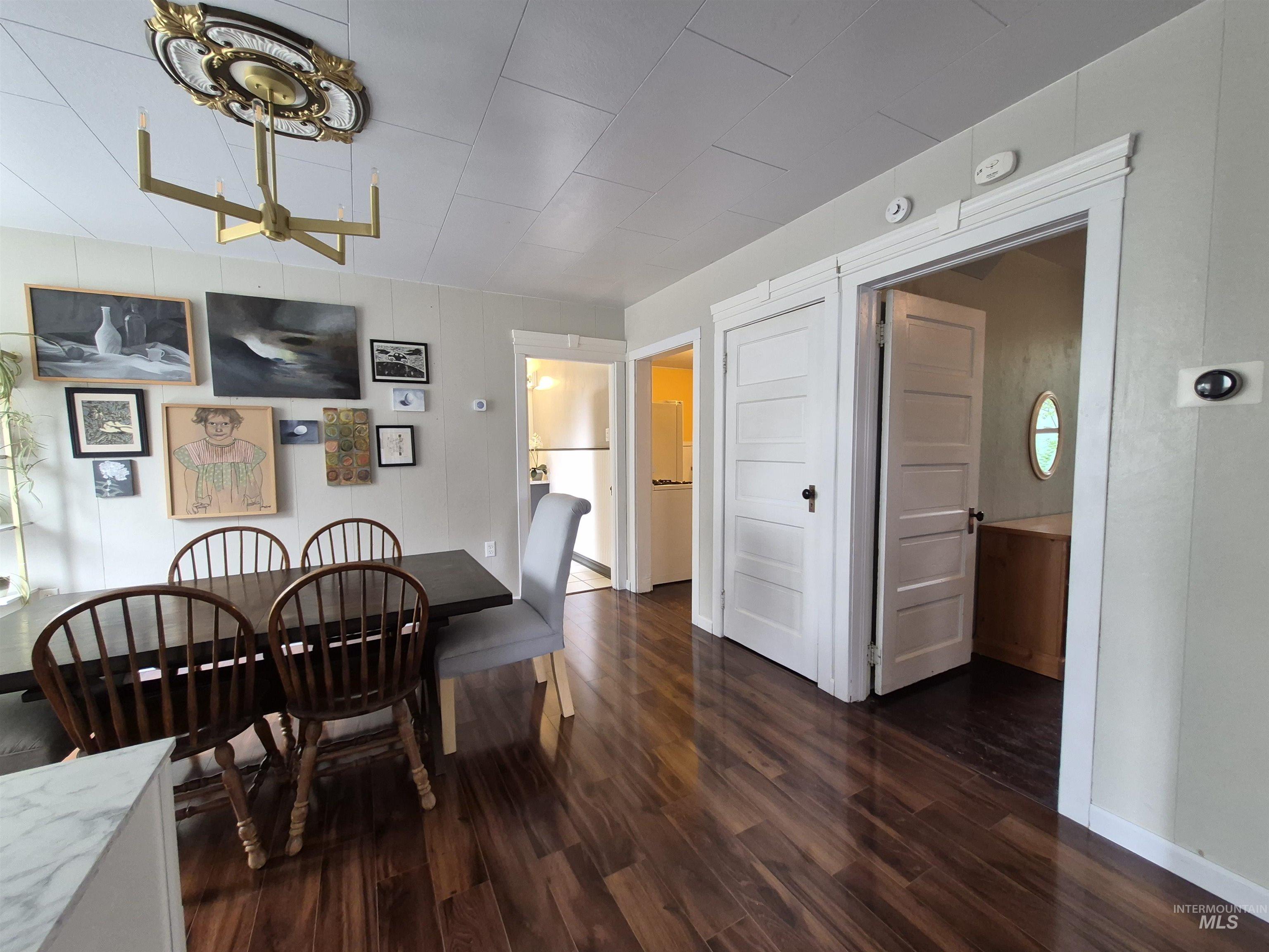 1013 Logan Property Photo 17