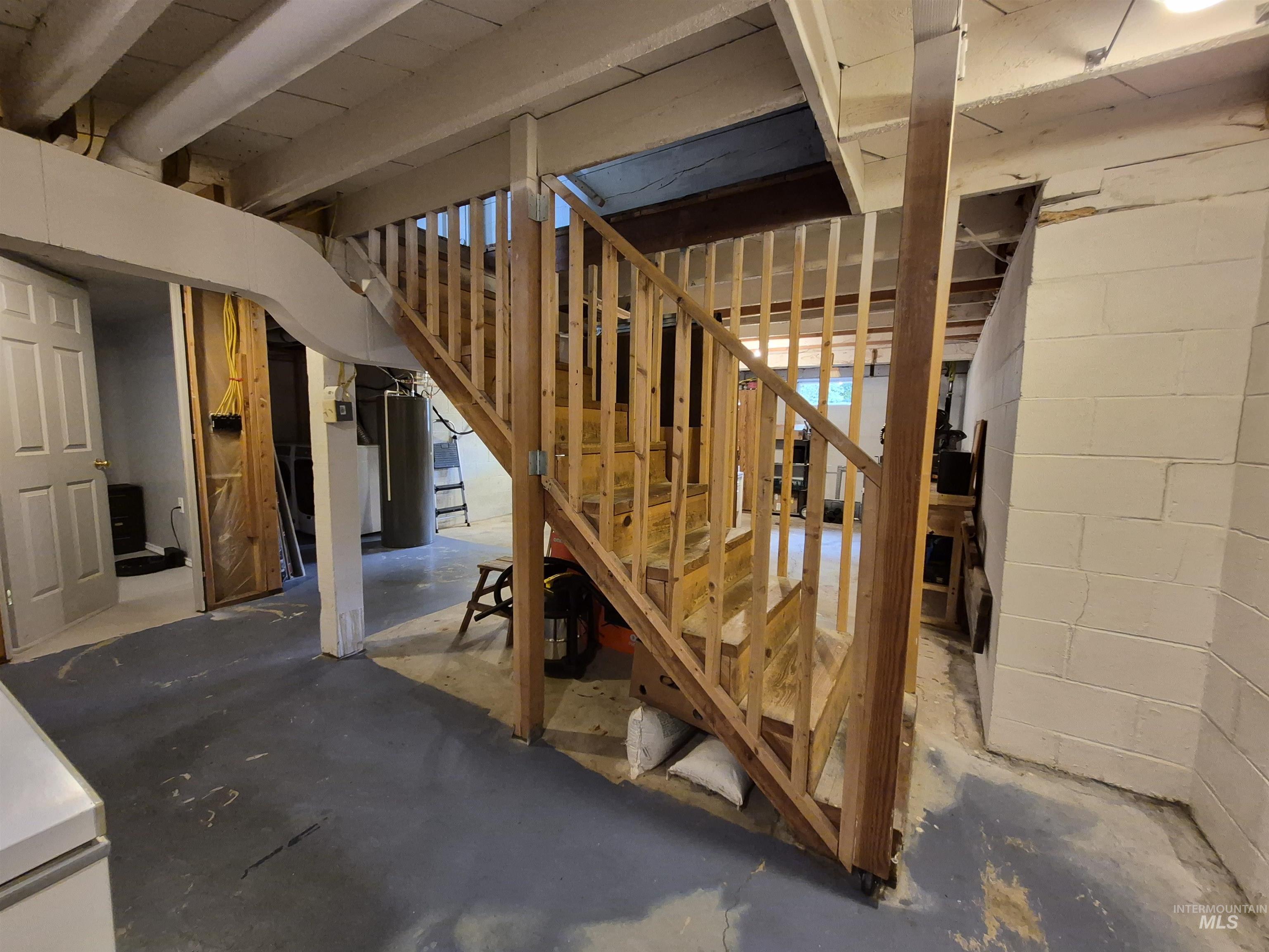 1013 Logan Property Photo 27