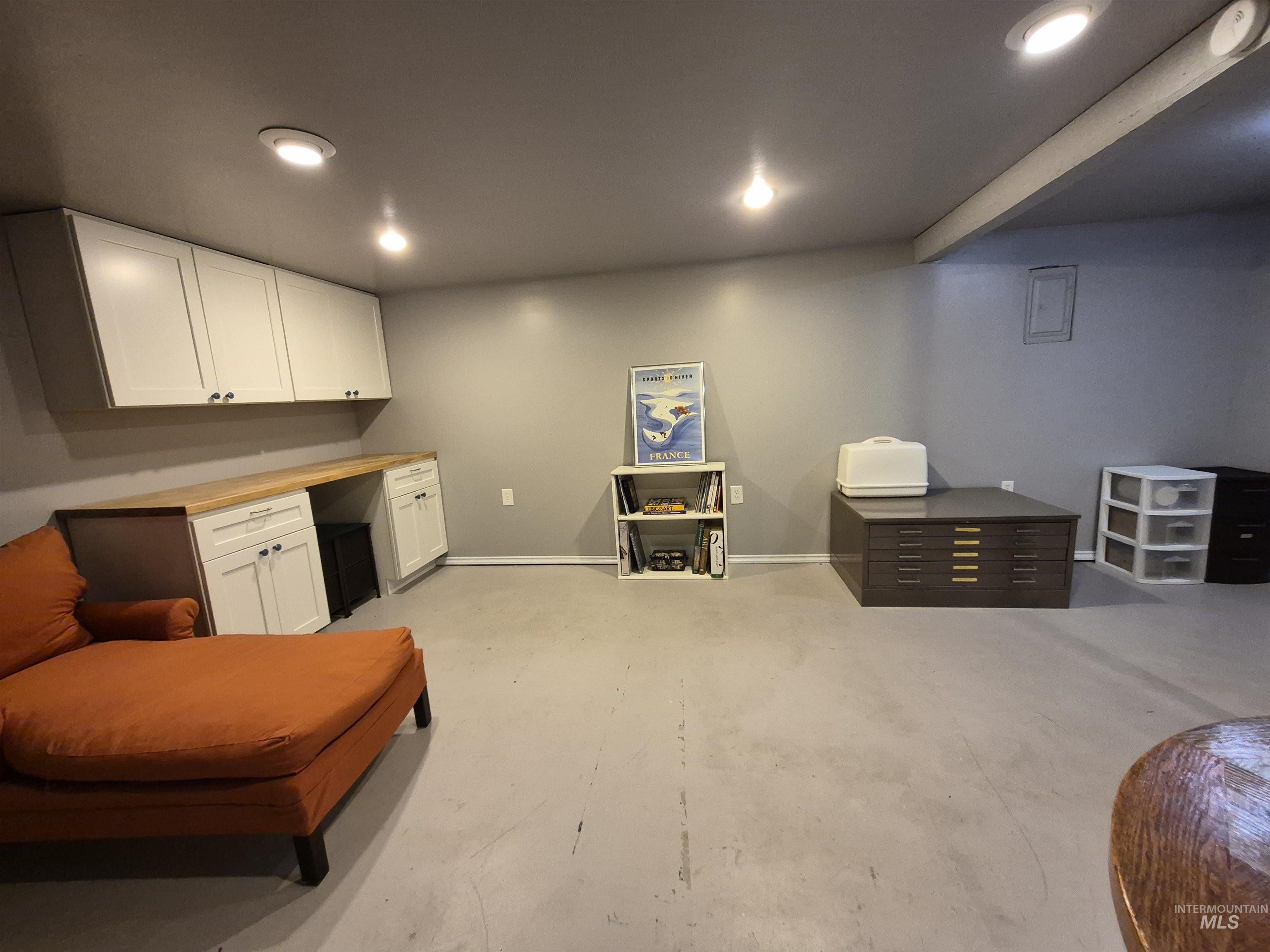 1013 Logan Property Photo 30