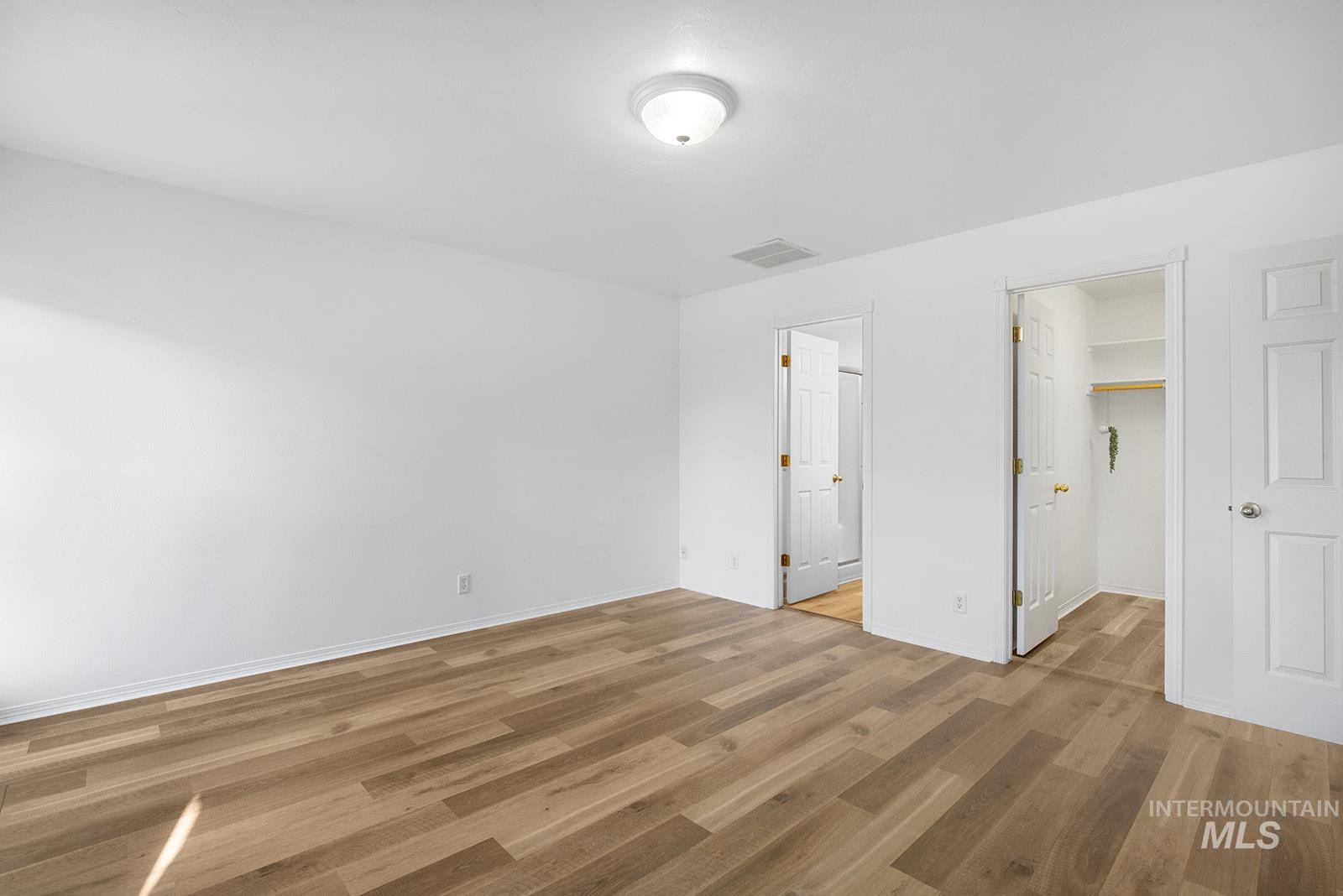 2440 Ironwood Ave. Property Photo 13