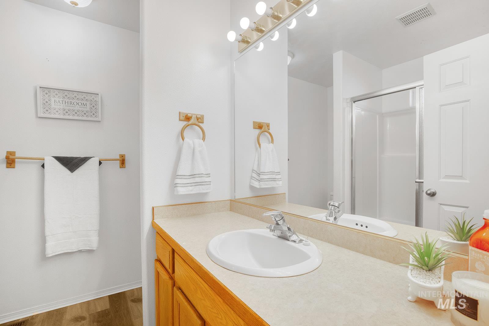2440 Ironwood Ave. Property Photo 15