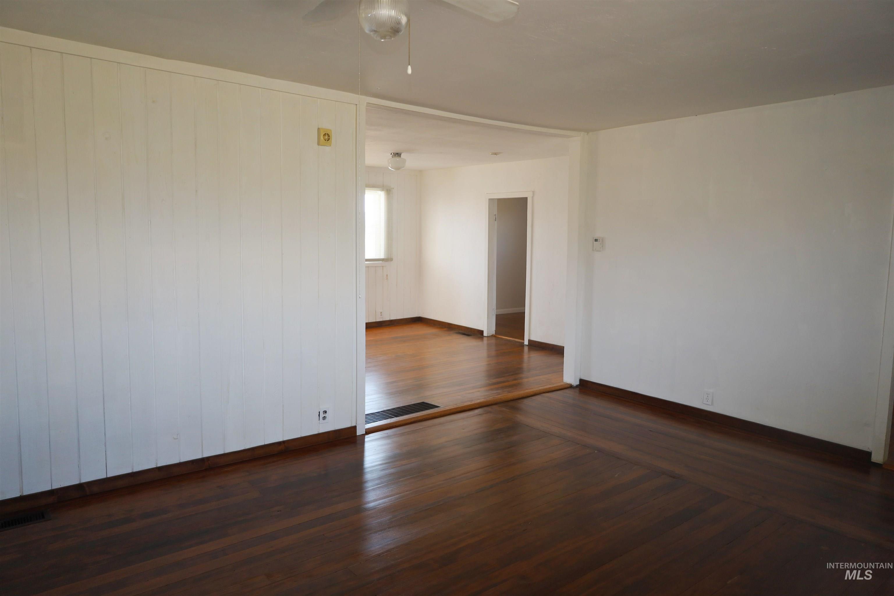 1674 Little Wood Reservoir Road Property Photo 12