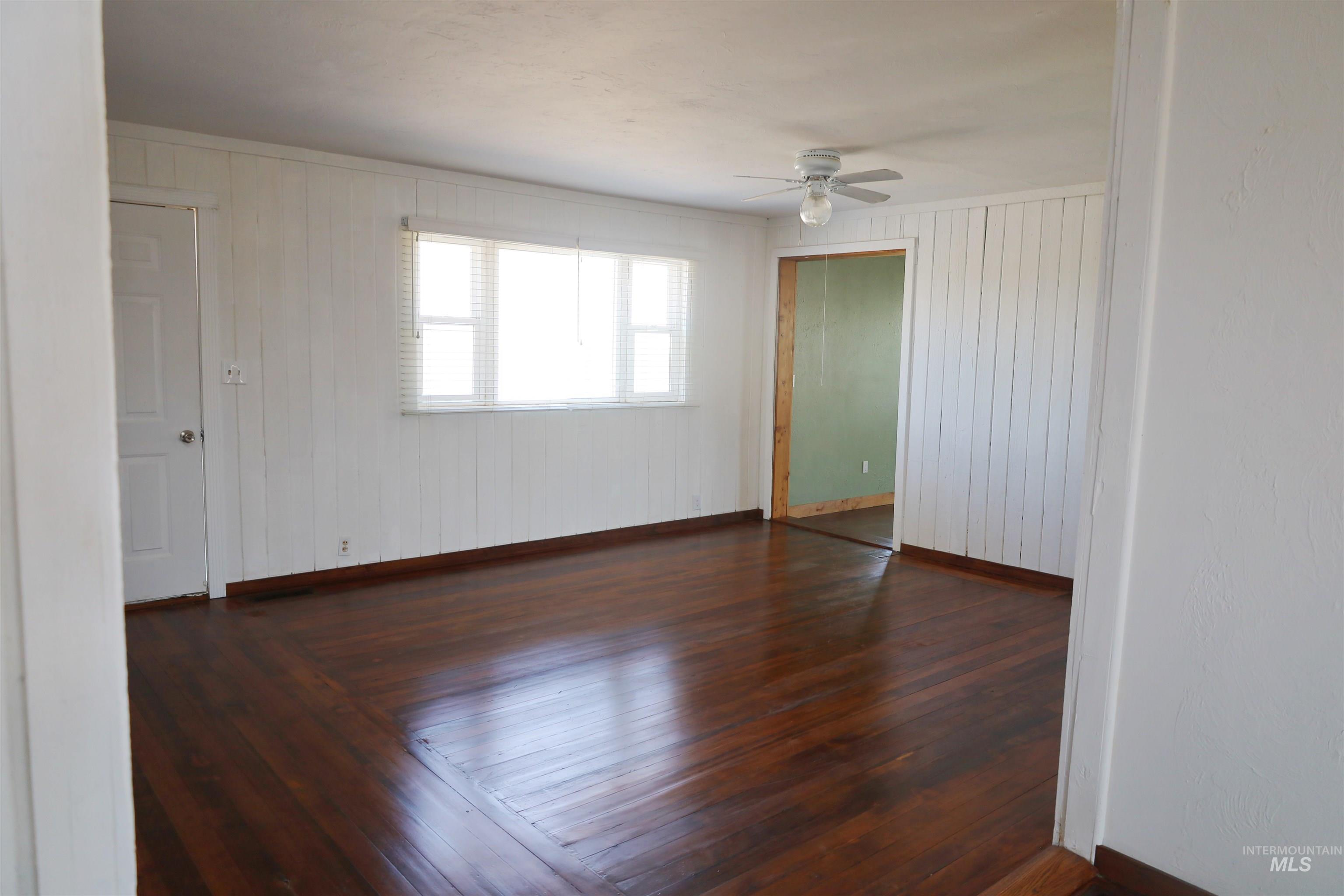 1674 Little Wood Reservoir Road Property Photo 13