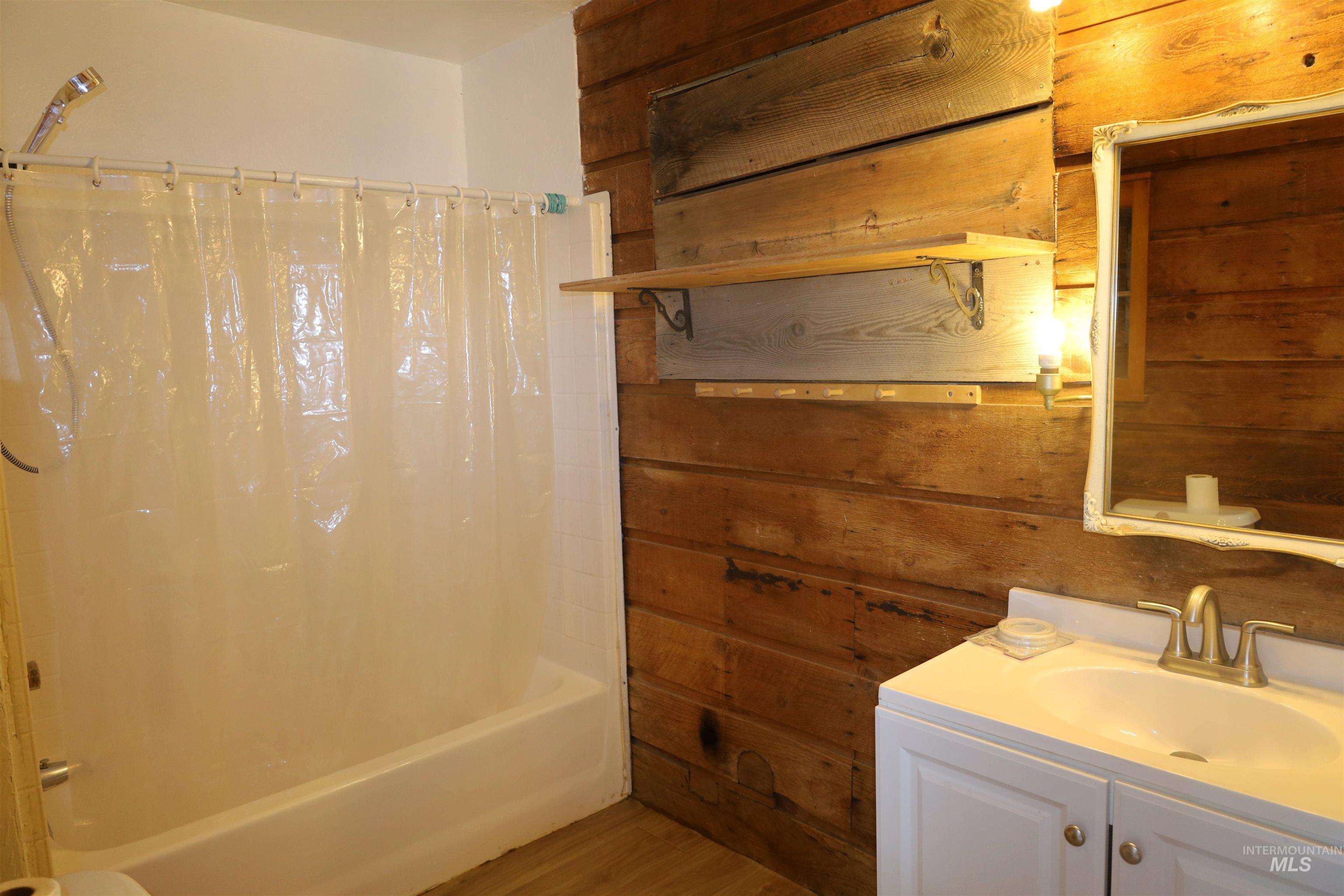 1674 Little Wood Reservoir Road Property Photo 15