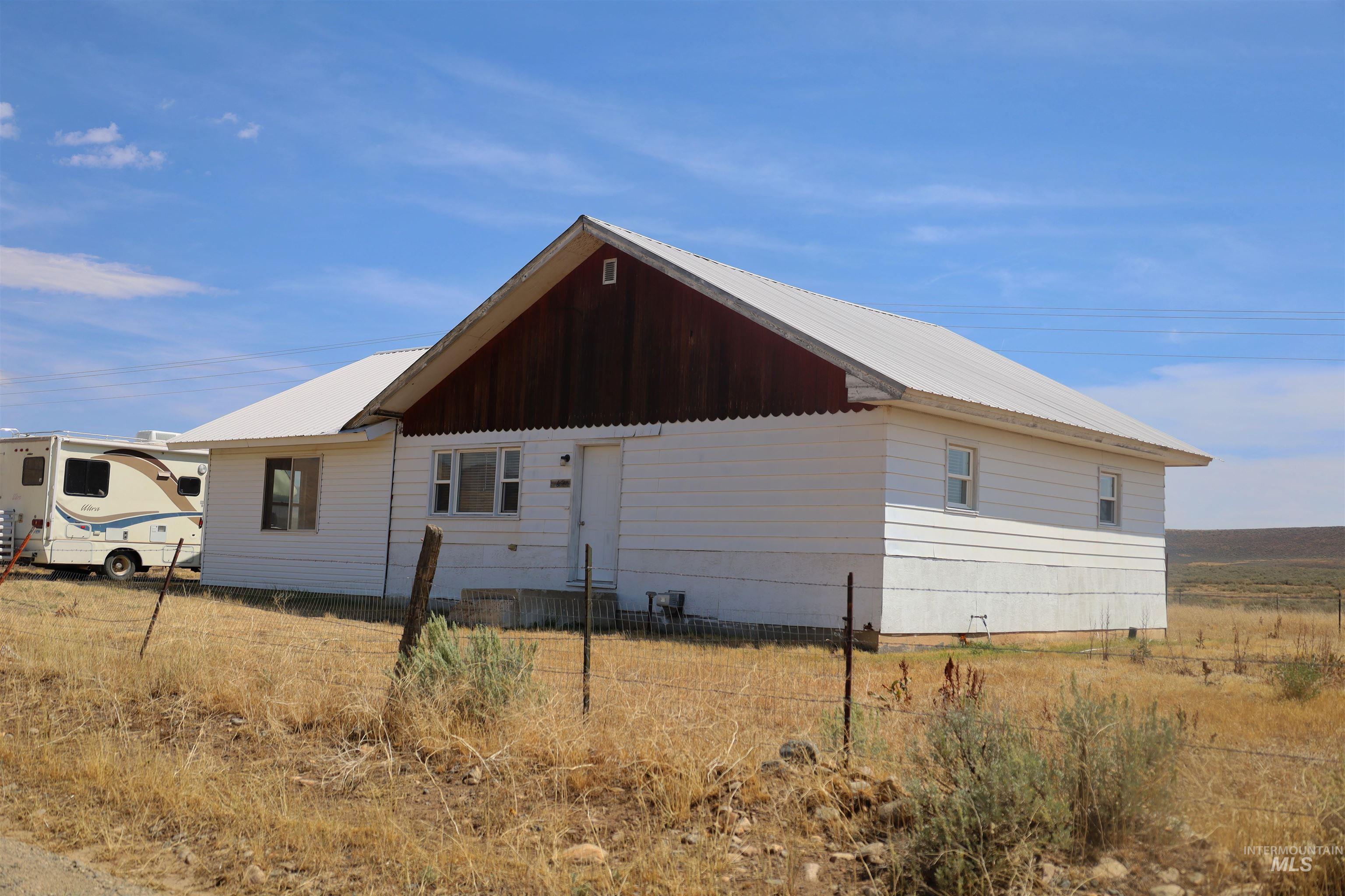 1674 Little Wood Reservoir Road Property Photo 17
