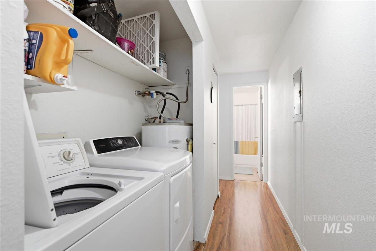 1208 S Fern St Property Photo 10
