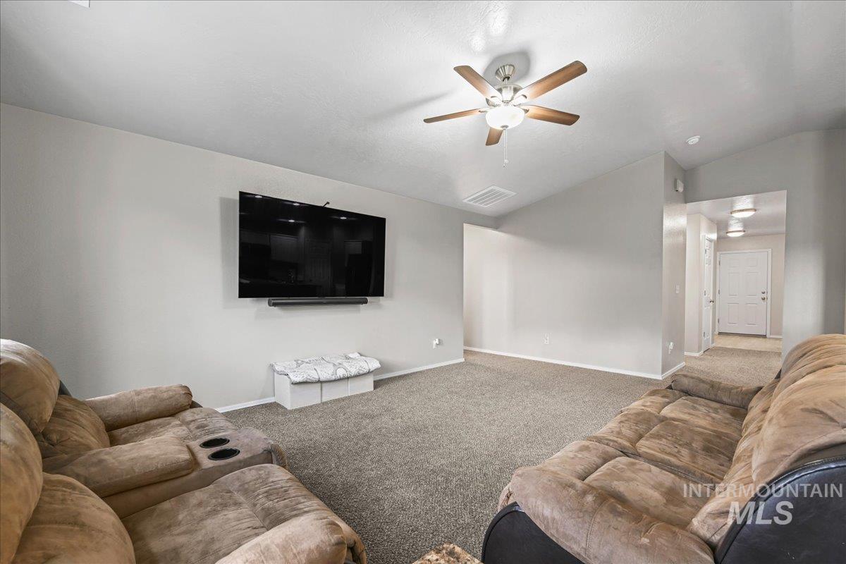 1785 Sw Levant Way Property Photo 7