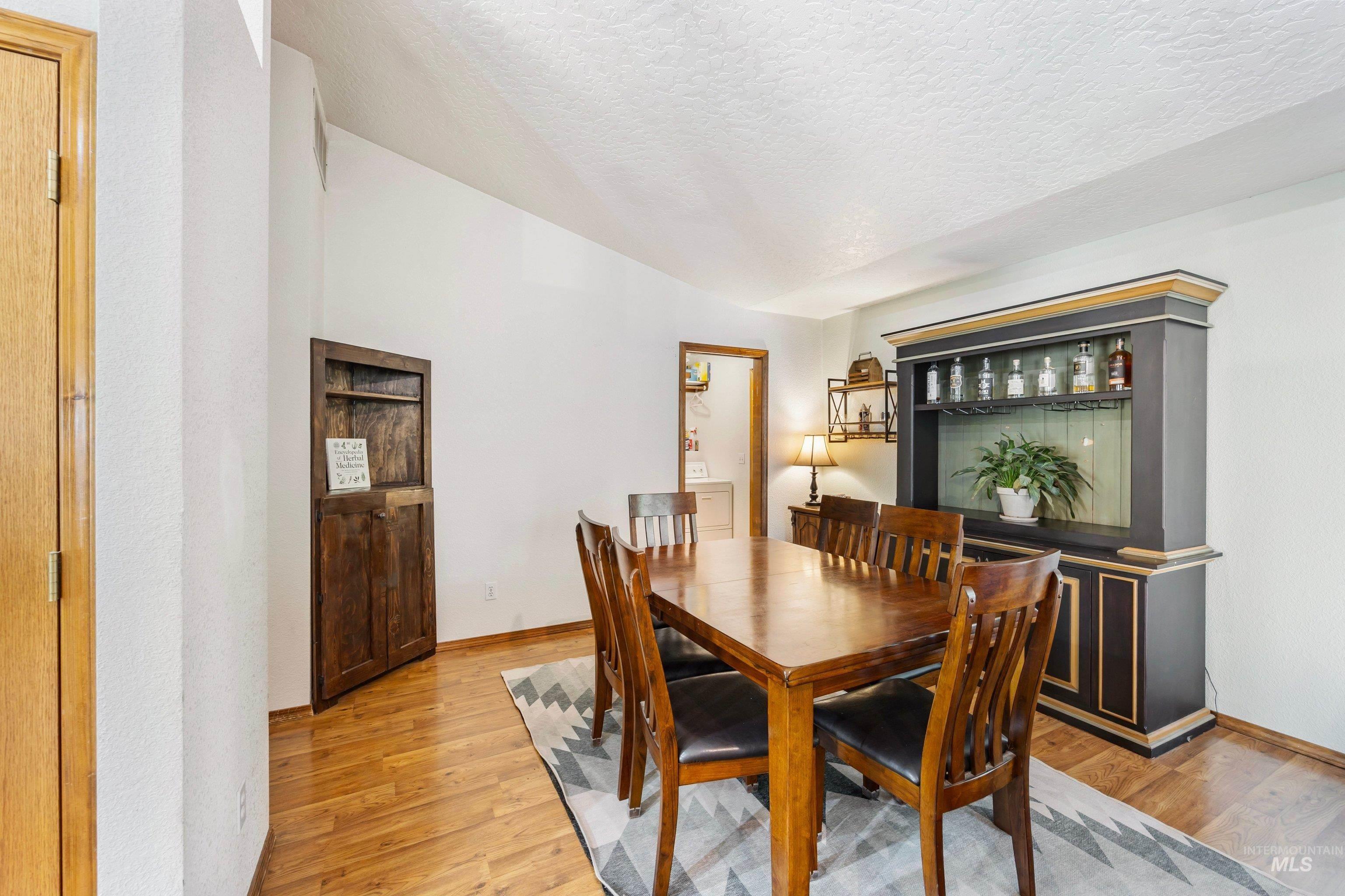 4109 N Eiguren Place Property Photo 10