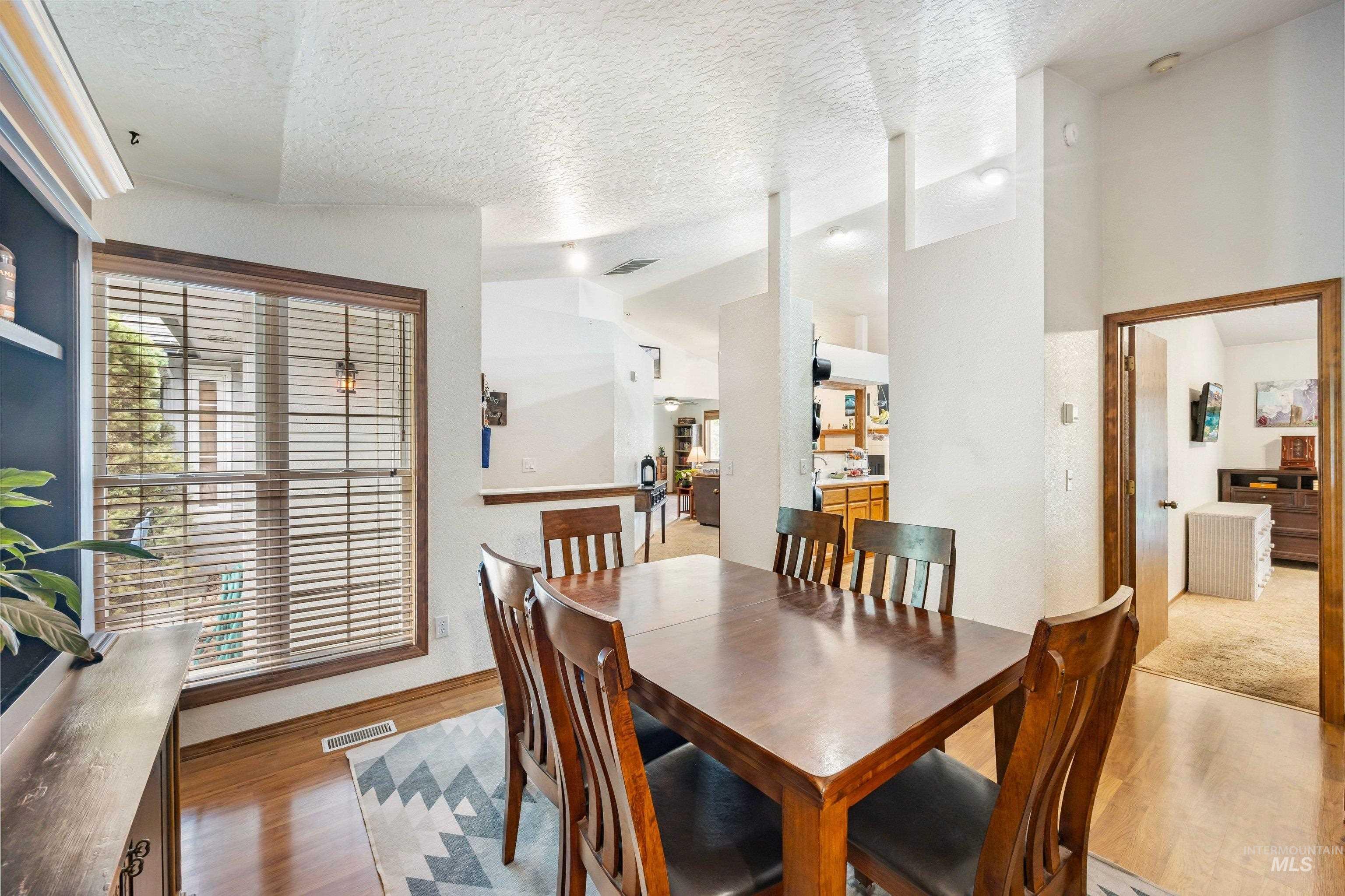 4109 N Eiguren Place Property Photo 11