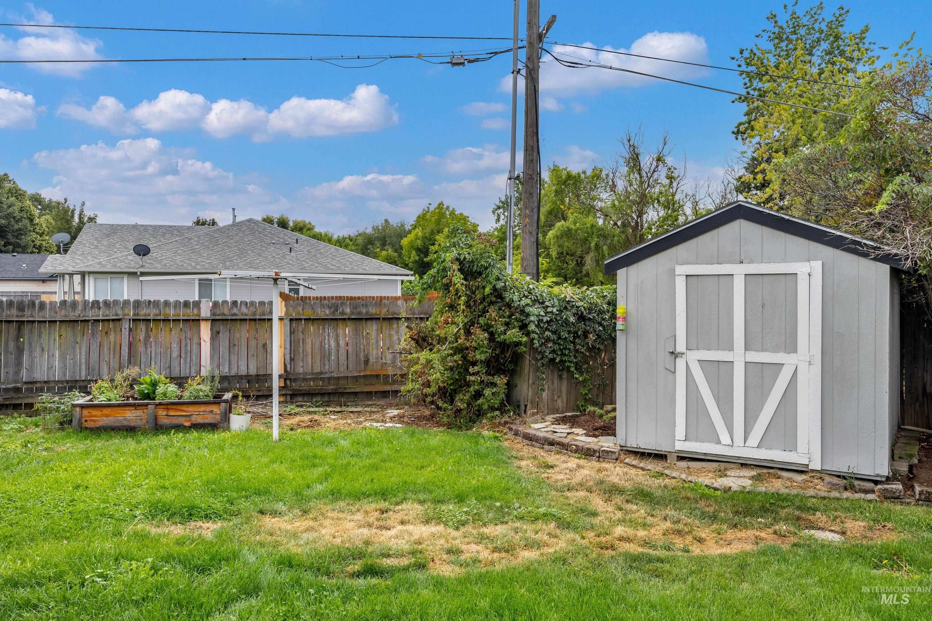 4109 N Eiguren Place Property Photo 37