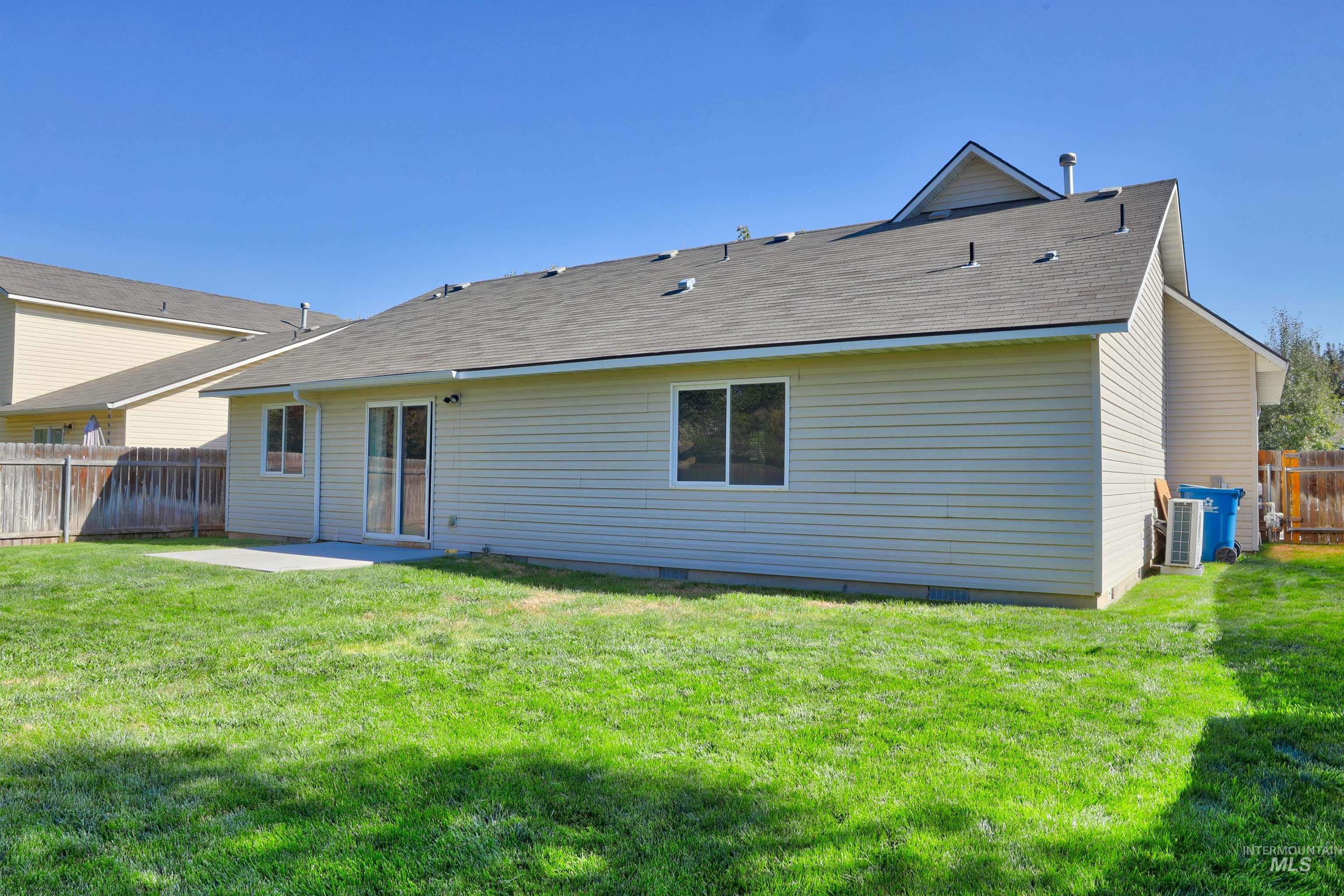19811 Adirondack Way Property Photo 19