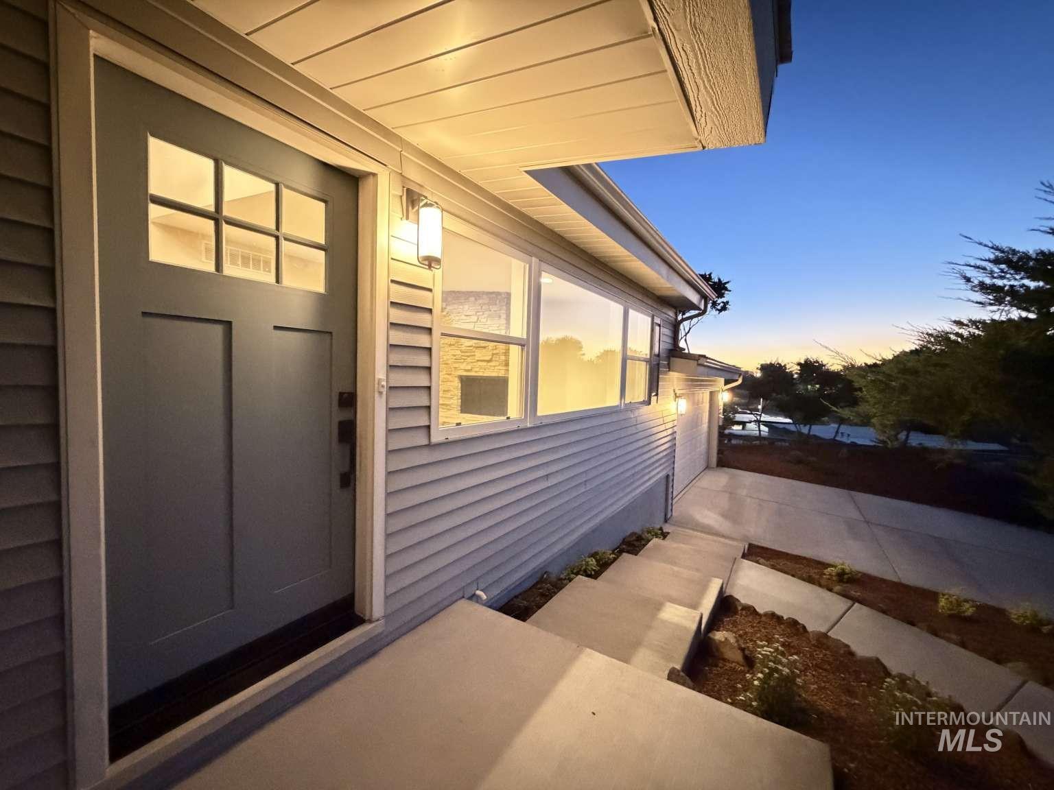 1005 E Aldape Ct Property Photo 40