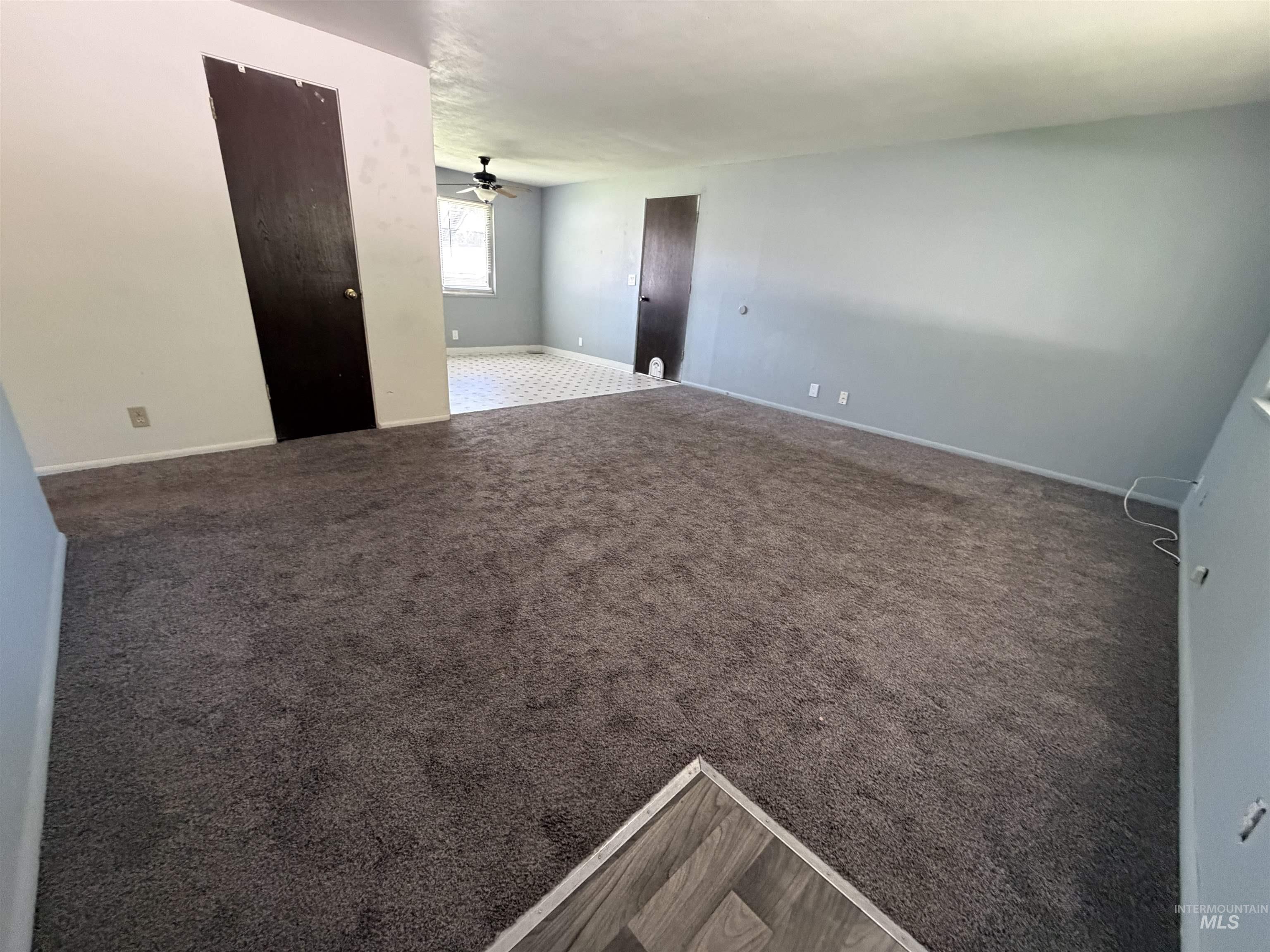 160 S 11th East Property Photo 2