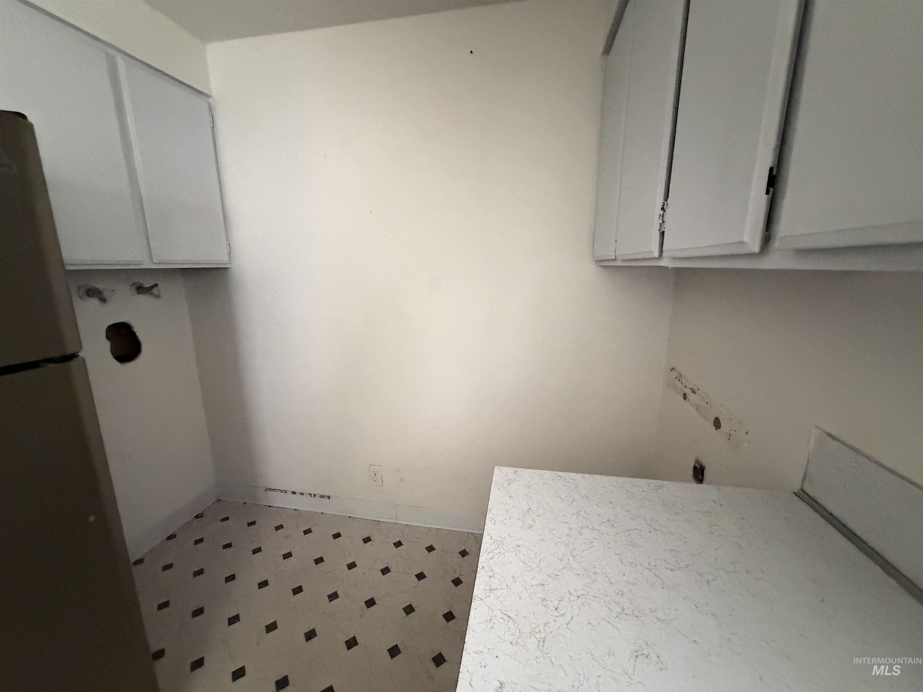 160 S 11th East Property Photo 6