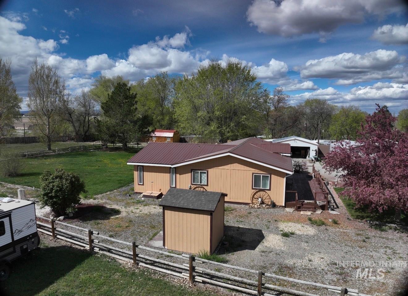 131-a Hilltop Court Property Photo 3