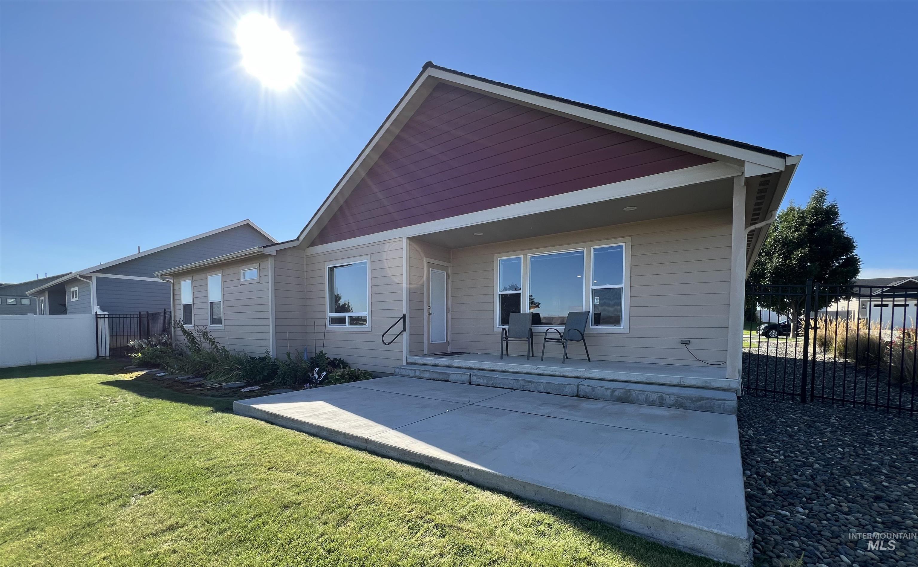 1705 Pioneer Dr. Property Photo 22