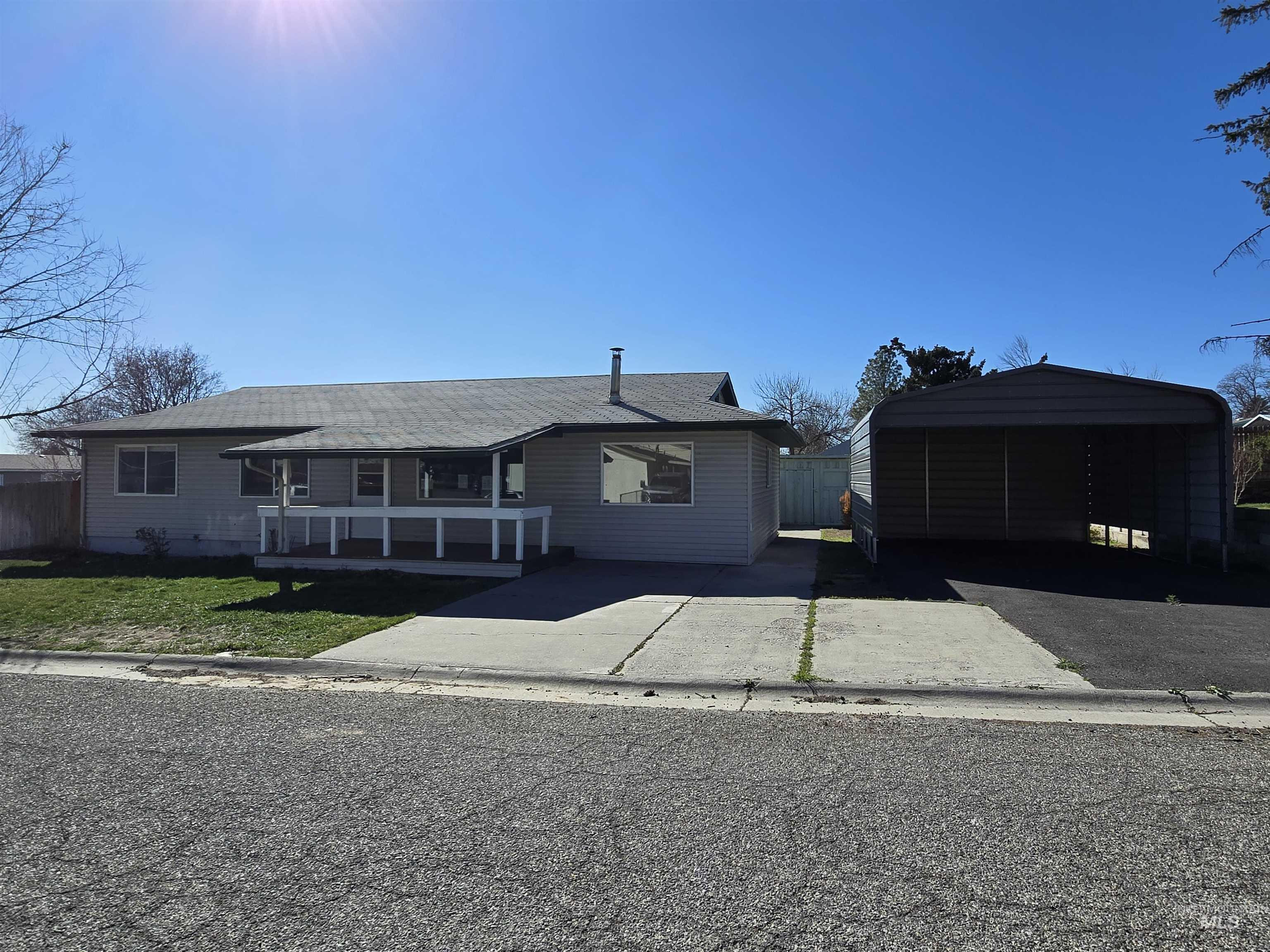 1011 S Cleveland St. Property Photo 1