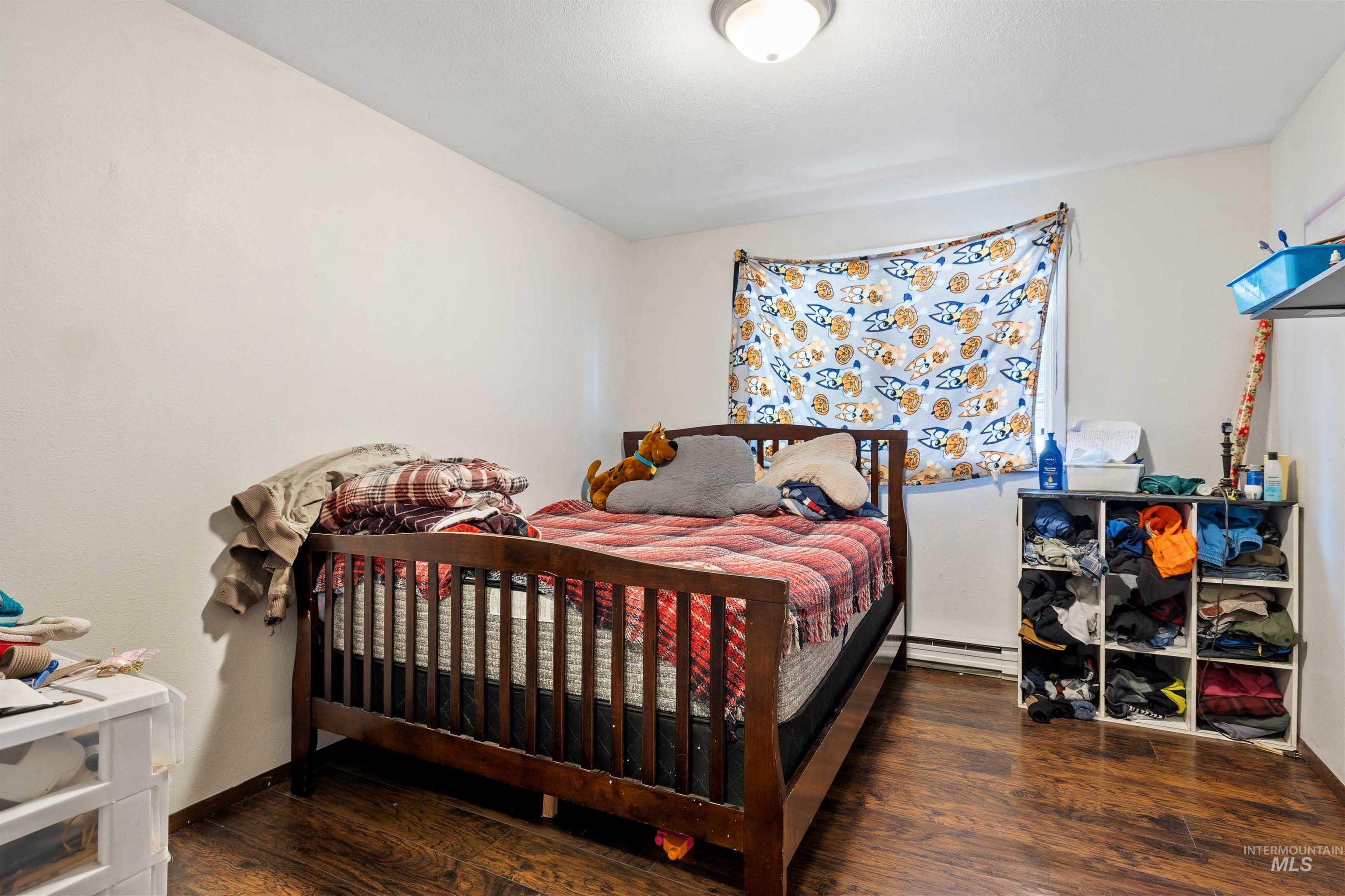 120 E Avenue C Property Photo 16