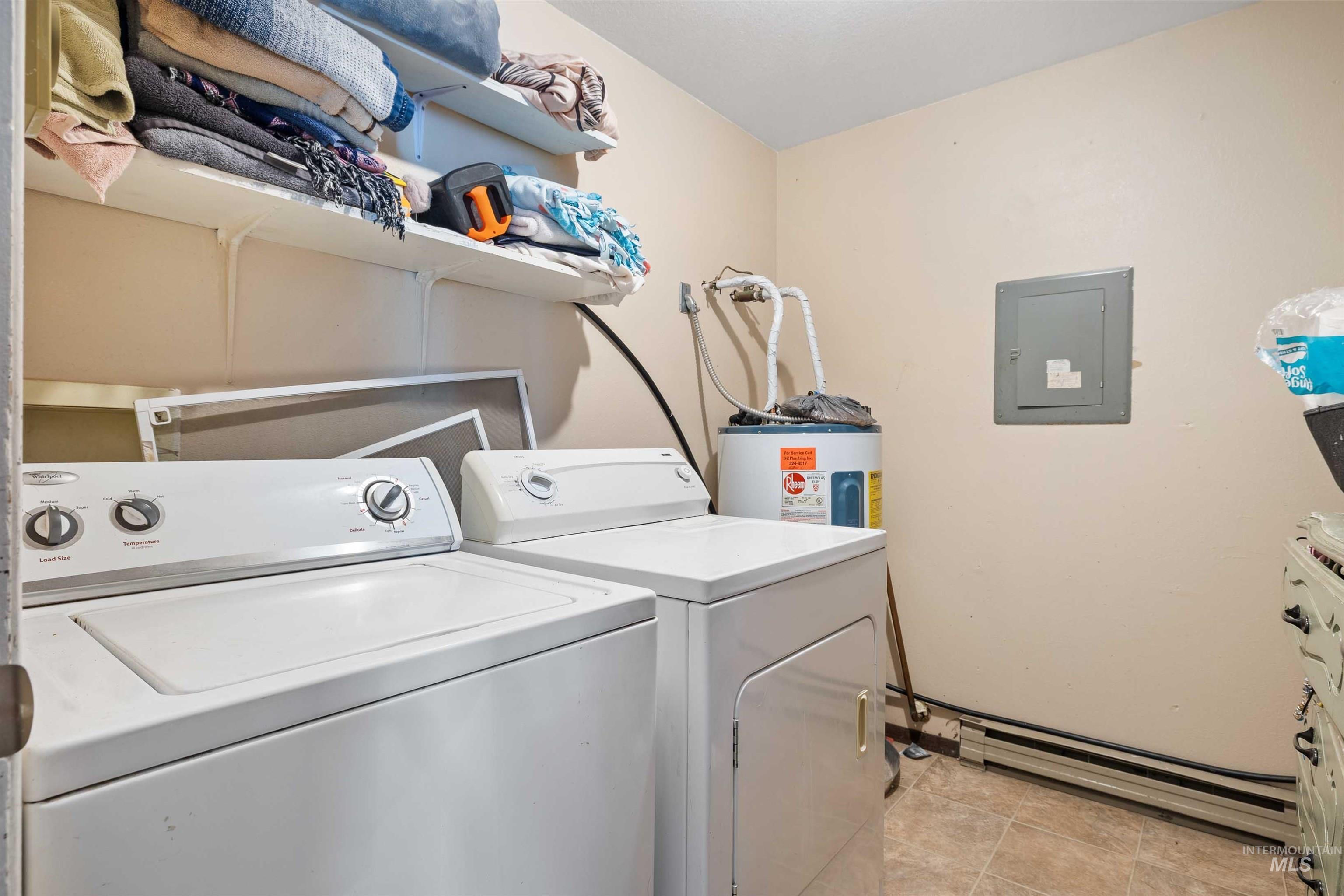 120 E Avenue C Property Photo 17