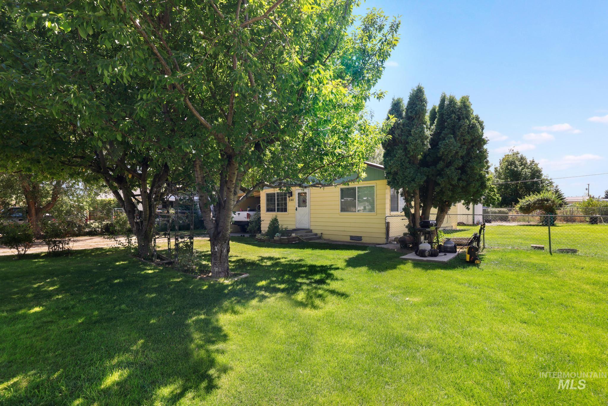 2141 18th Street Property Photo 4