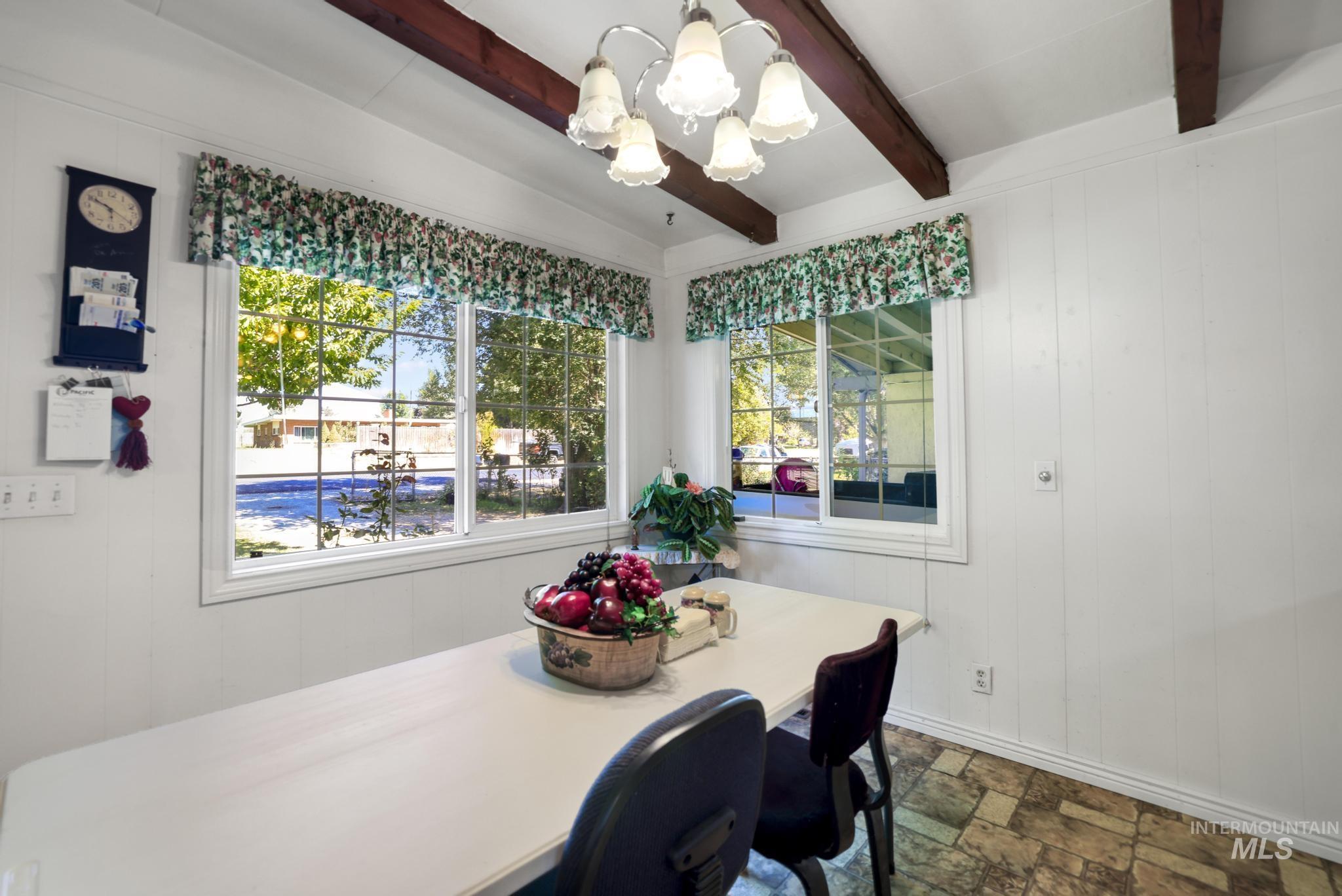 2141 18th Street Property Photo 11