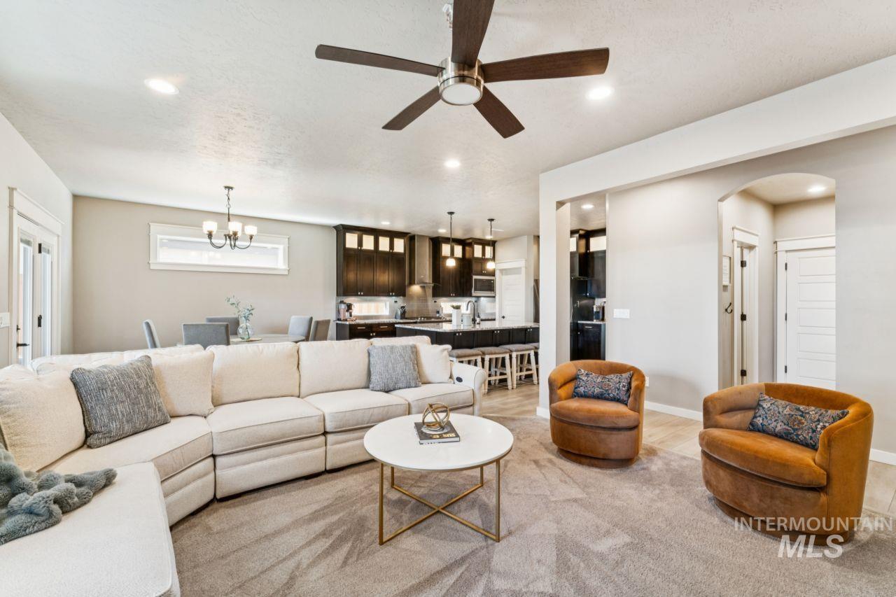 124 S Rivermist Property Photo 20