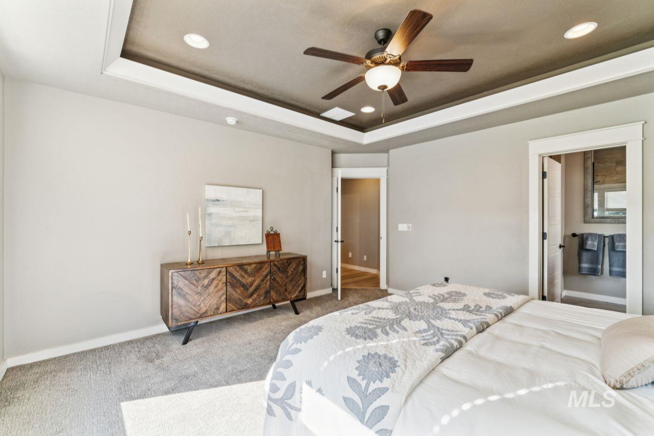124 S Rivermist Property Photo 22