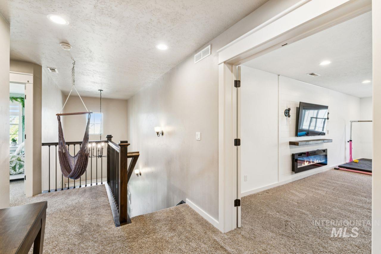 124 S Rivermist Property Photo 30
