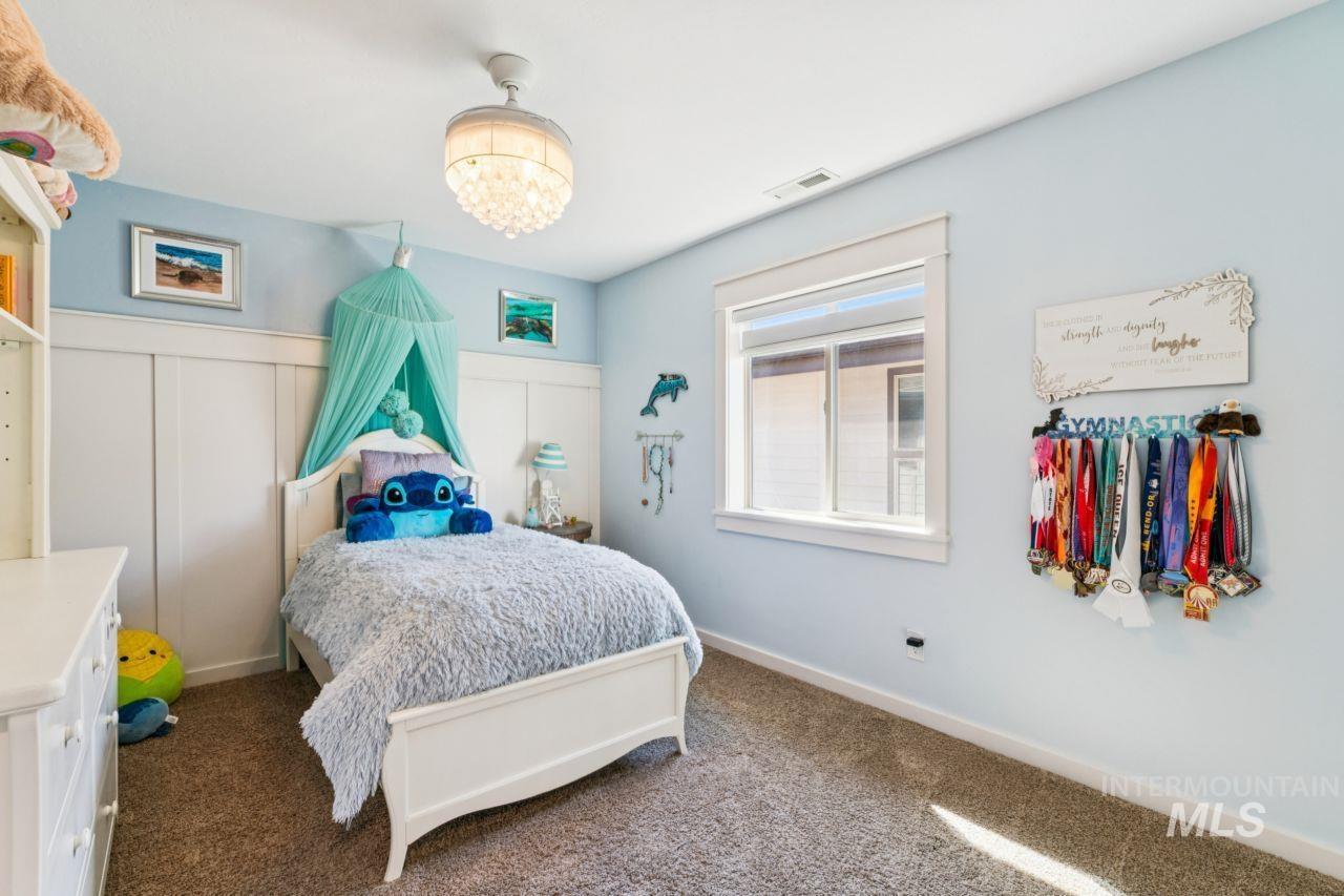 124 S Rivermist Property Photo 34