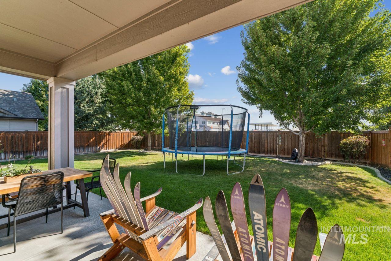 124 S Rivermist Property Photo 39