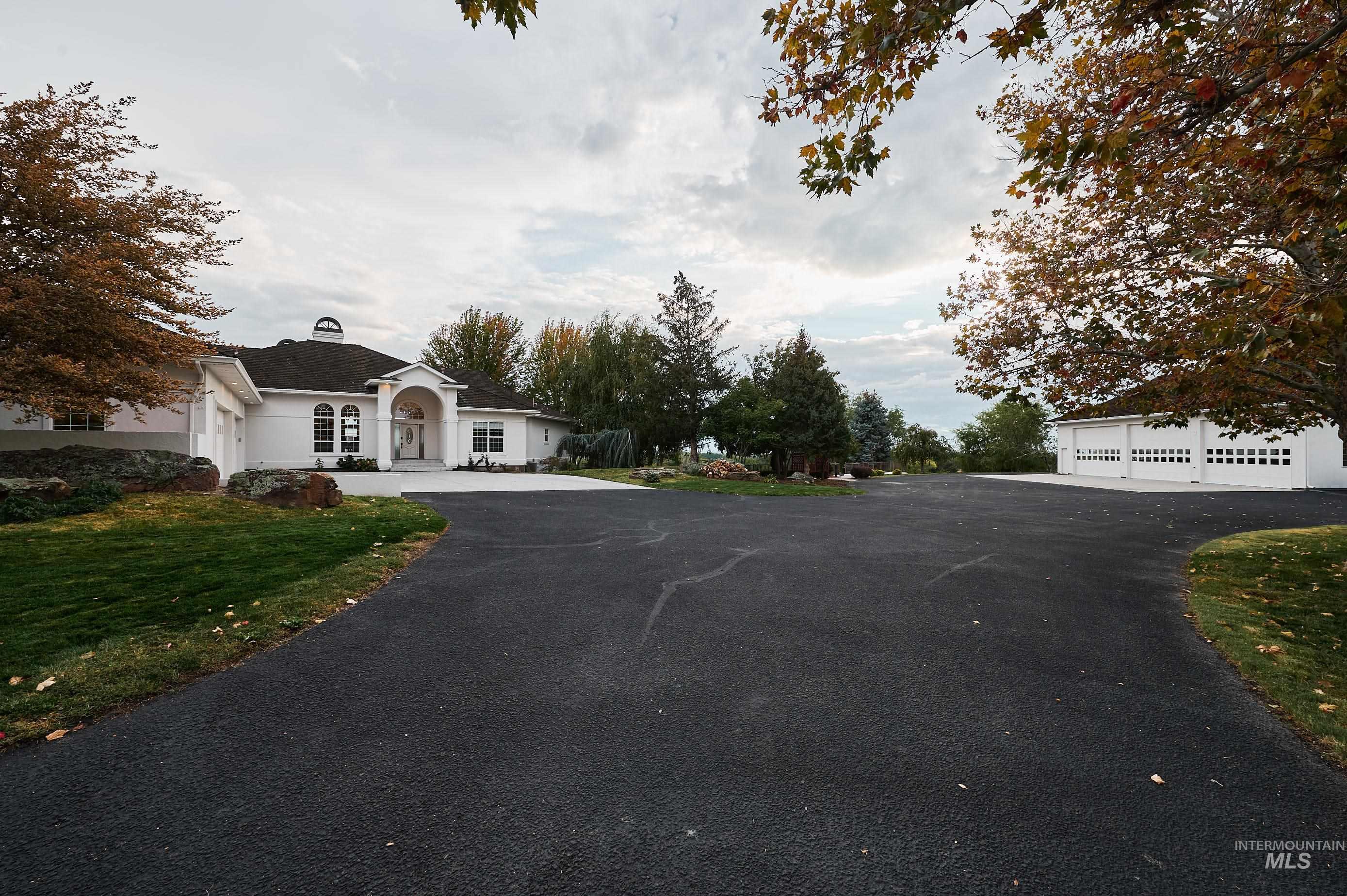 3931 N Triple Ridge Place Property Photo 48